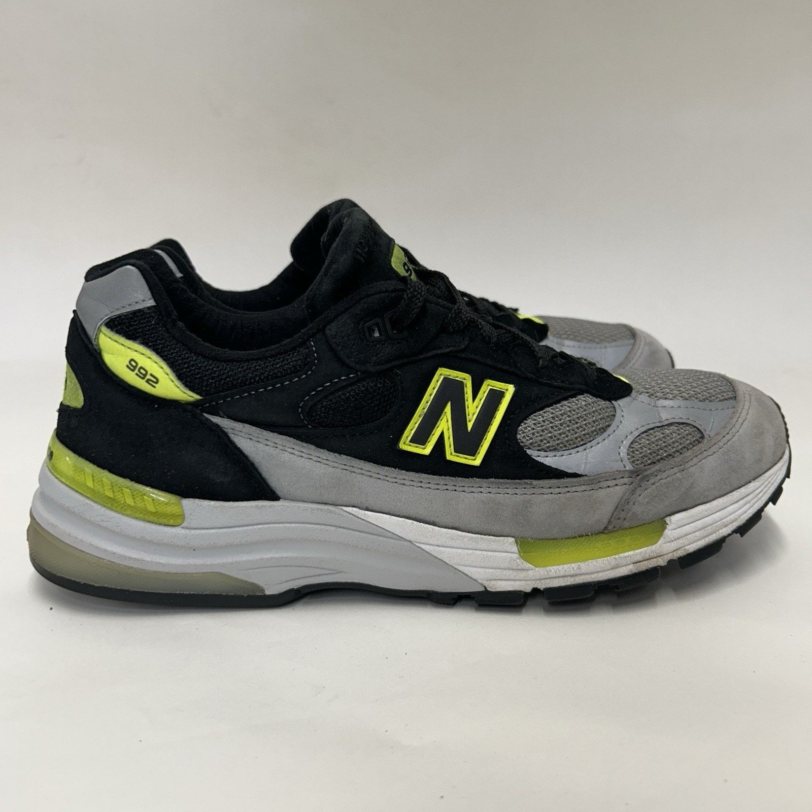 New Balance New Balance 992 Made In USA “Black/Grey/Volt” M992TQ Size US 10.5 / EU 43-44 - 4 Thumbnail