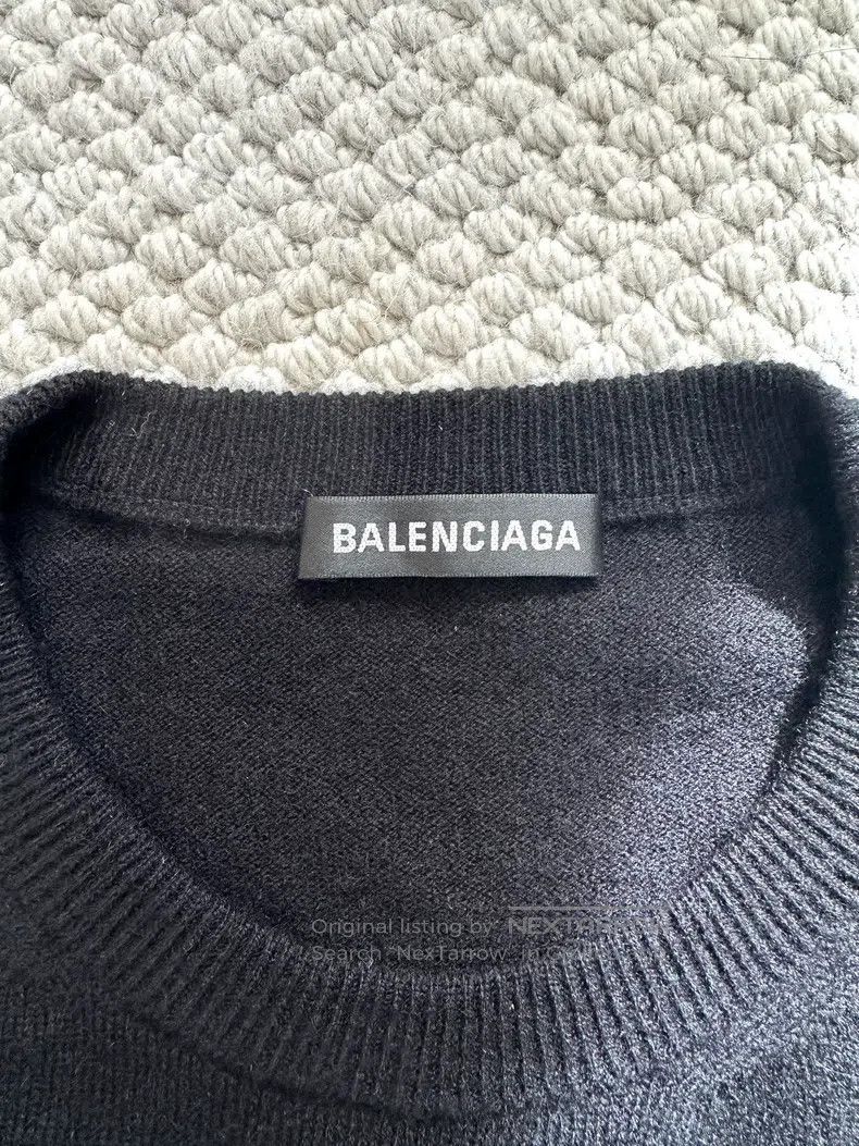 Balenciaga Balenciaga Black shoulder logo label cashmere knitted swea Size US XS / EU 42 / 0 - 4 Thumbnail