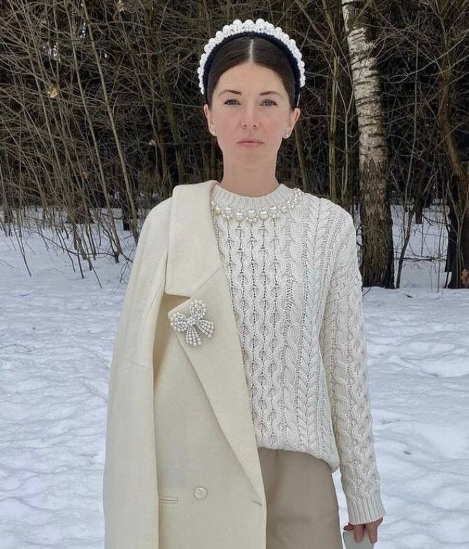 Simone Rocha Simone Rocha x H&M oversize knitted sweater pearls unisex Size US M / EU 48-50 / 2 - 3 Thumbnail