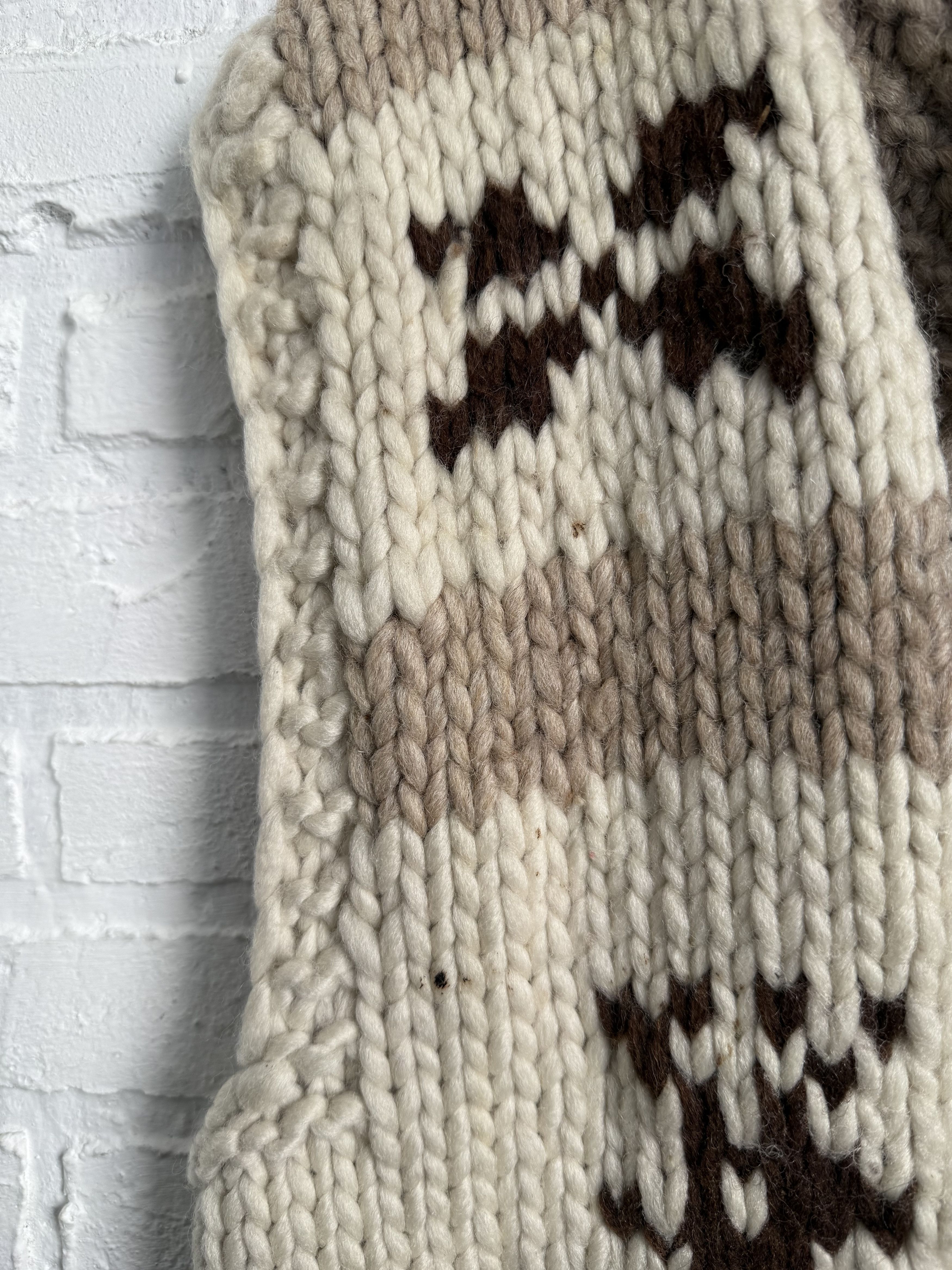 Vintage Vintage KISITAU wool hand knit vest Size US M / EU 48-50 / 2 - 6 Thumbnail
