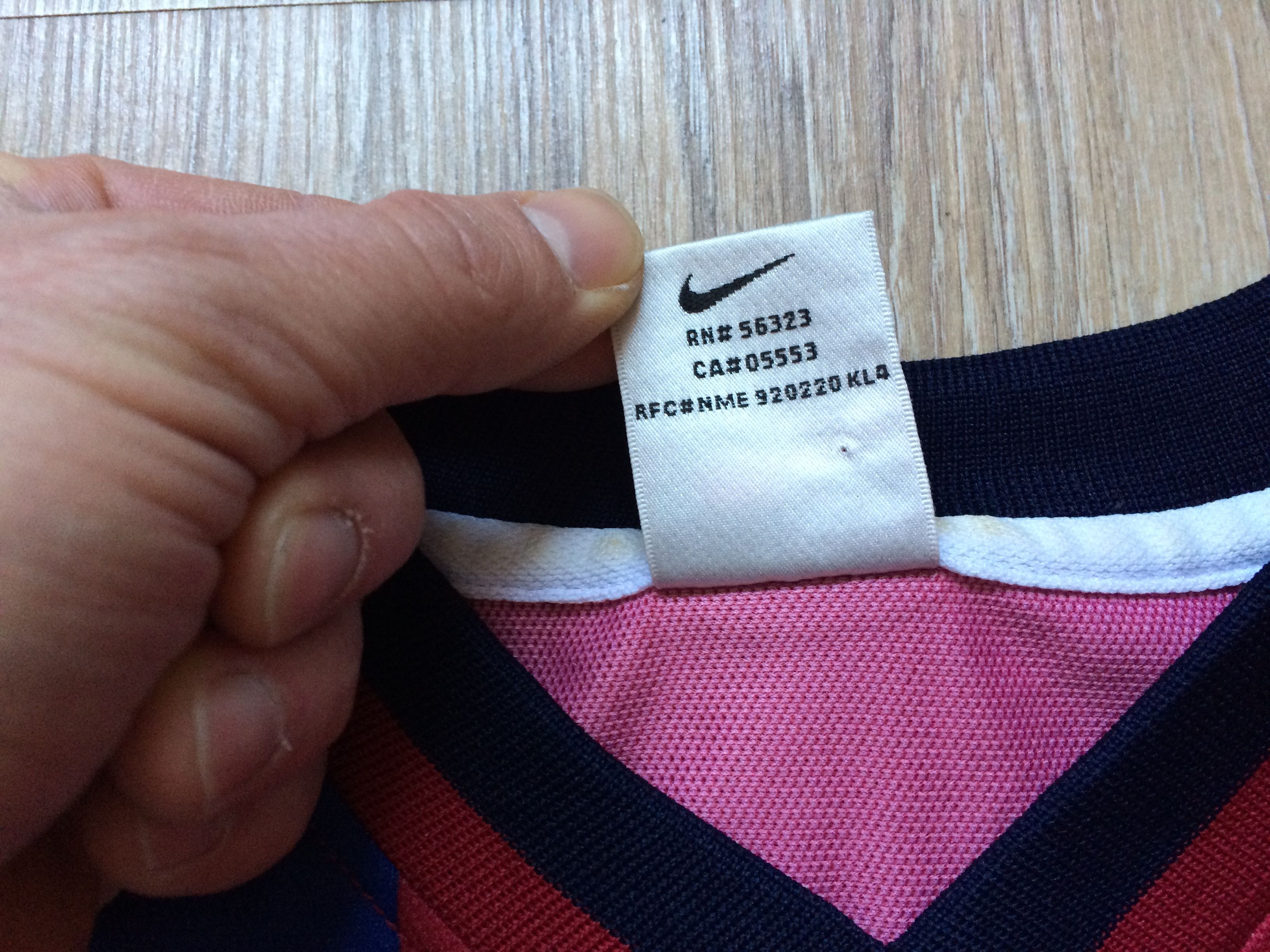 Nike Vintage Youth Nike Barcelona Basic Home Jersey 1998-2000 Size US XXS / EU 40 - 9 Thumbnail