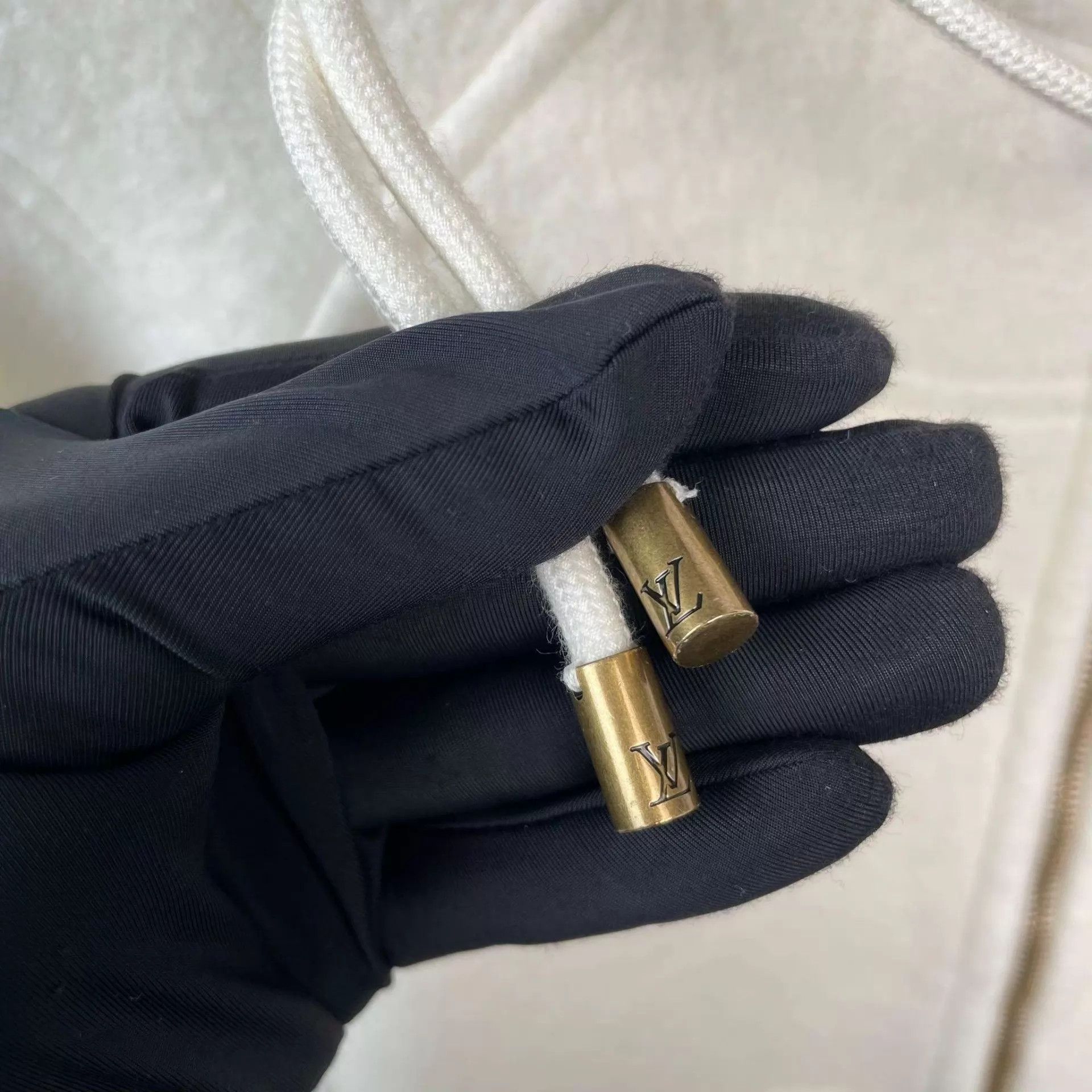 Louis Vuitton LV Cashmere Coat White S Size US S / EU 44-46 / 1 - 7 Thumbnail