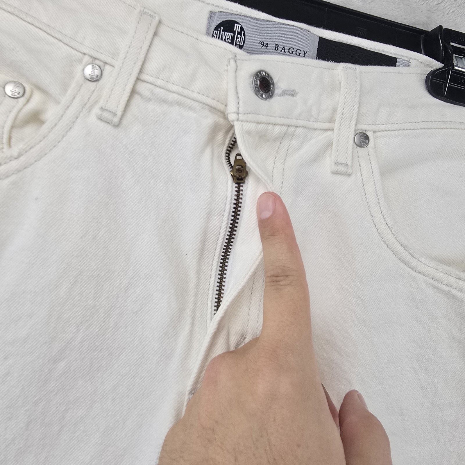Levi's Levis Silver Tab 94 Baggy Jeans Womens 30 (Fits 32x30) White Size 30" / US 8 / IT 44 - 4 Thumbnail