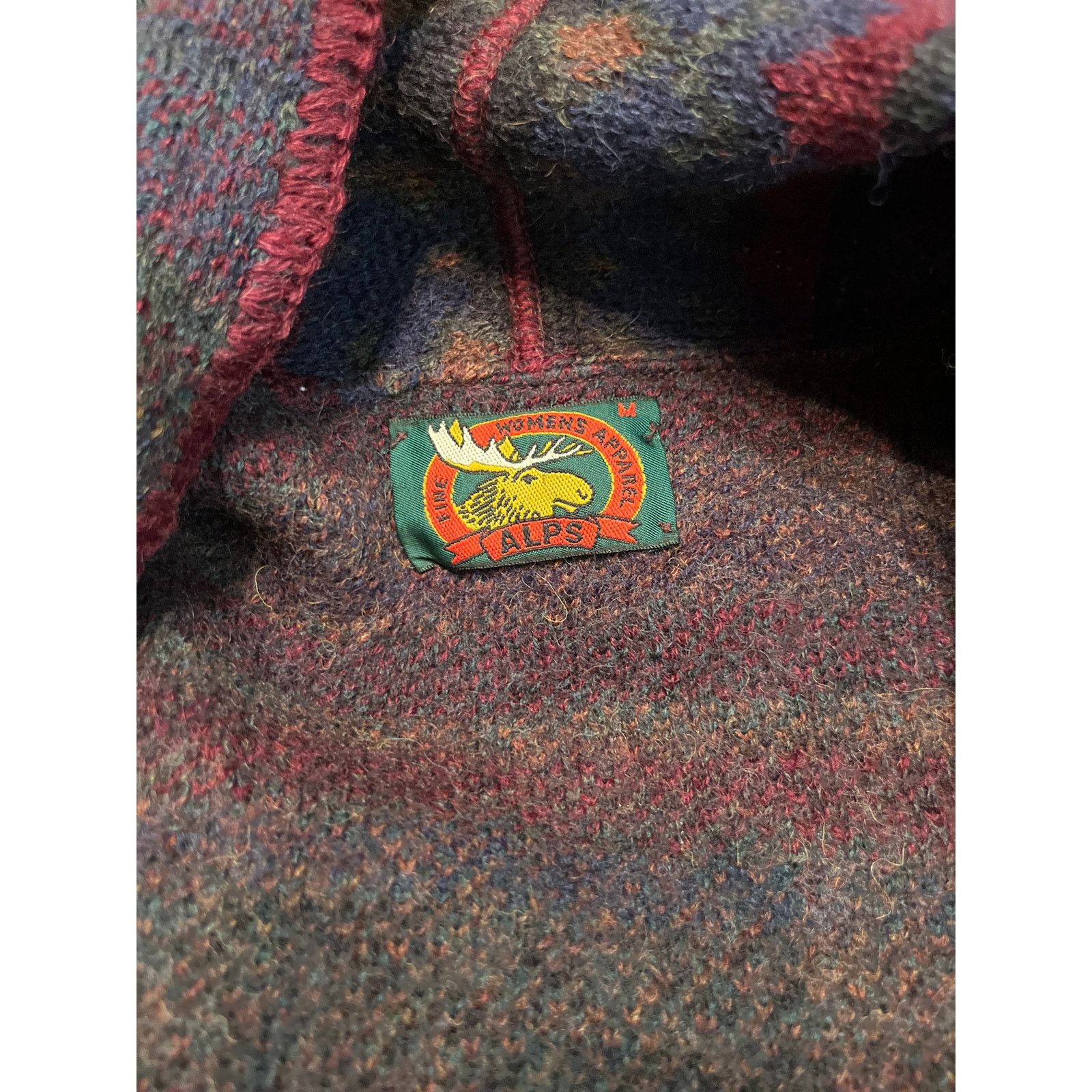 Other Vtg Alps USA 100% Wool Fair Isle Shawl Lodge Cardigan M/L Size M / US 6-8 / IT 42-44 - 7 Thumbnail