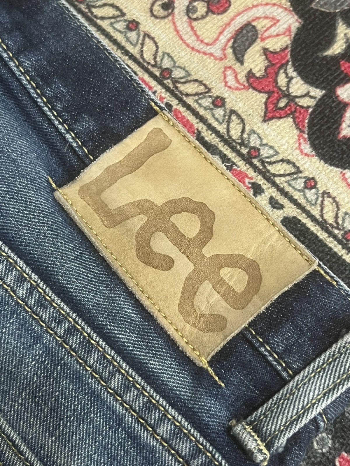 Vintage Vintage Lee Riders Blue Faded Distressed Straight Leg Jeans Size US 30 / EU 46 - 10 Thumbnail
