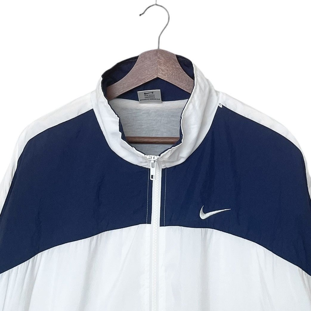 Nike × Vintage Vintage Brand Nike Windbreaker 1990s Size US L / EU 52-54 / 3 - 7 Thumbnail