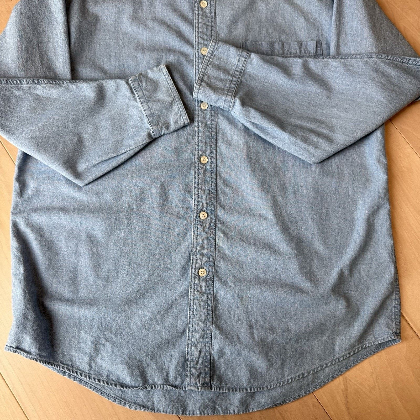 Vintage × Warner Bros Vintage Looney Tunes Shirt M Blue Chambray Button Up 90s Size US M / EU 48-50 / 2 - 5 Thumbnail