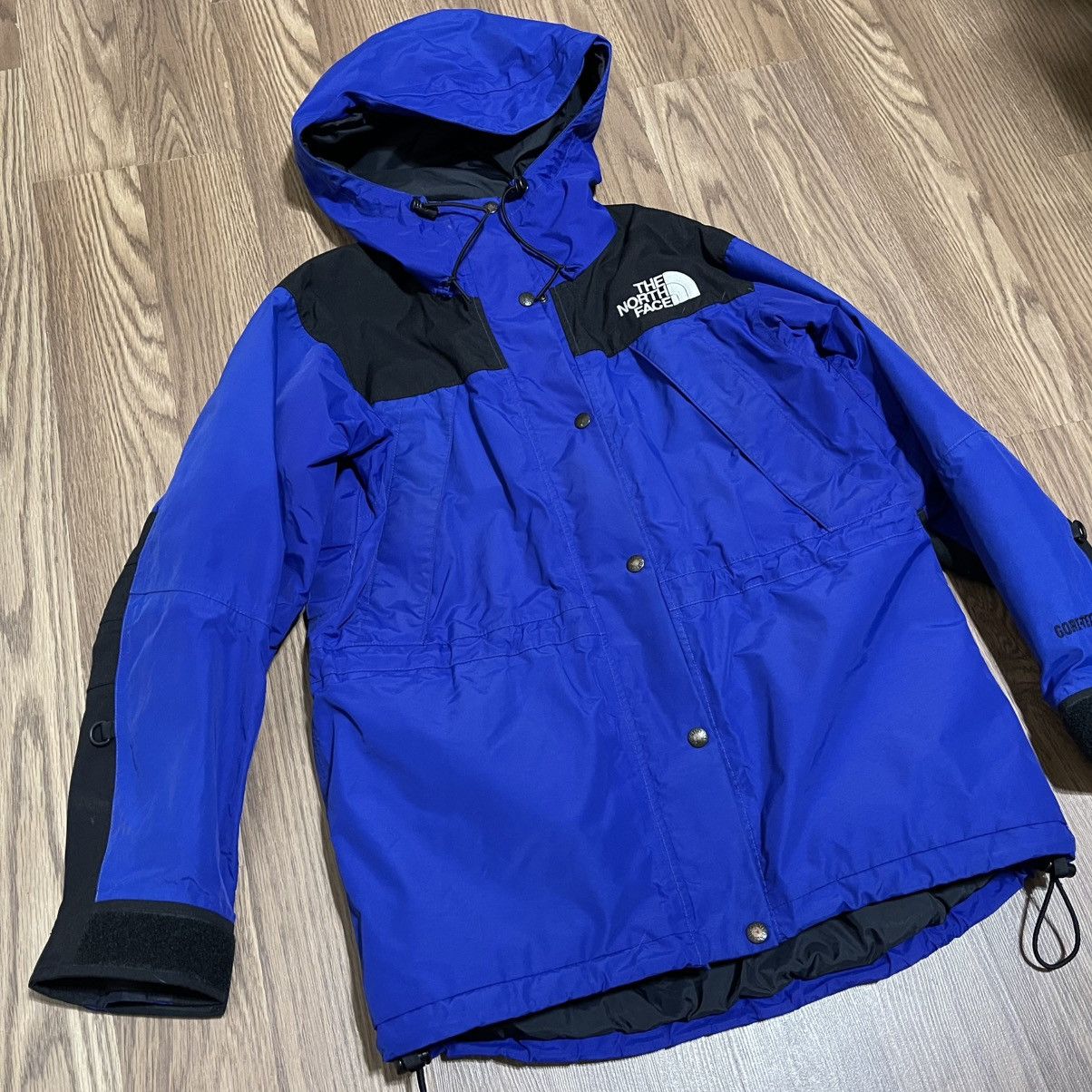 The North Face Vintage The North Face Gortex Womens Jacket Sz Medium Blue Size M / US 6-8 / IT 42-44 - 2 Thumbnail