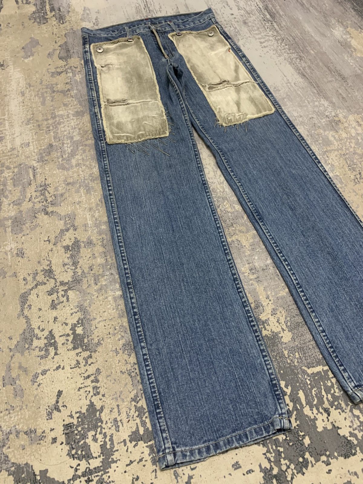 If Six Was Nine VINTAGE TOUGH JEANSMITH PATCHWORK DISTRESSED DENIM Size US 31 - 4 Thumbnail