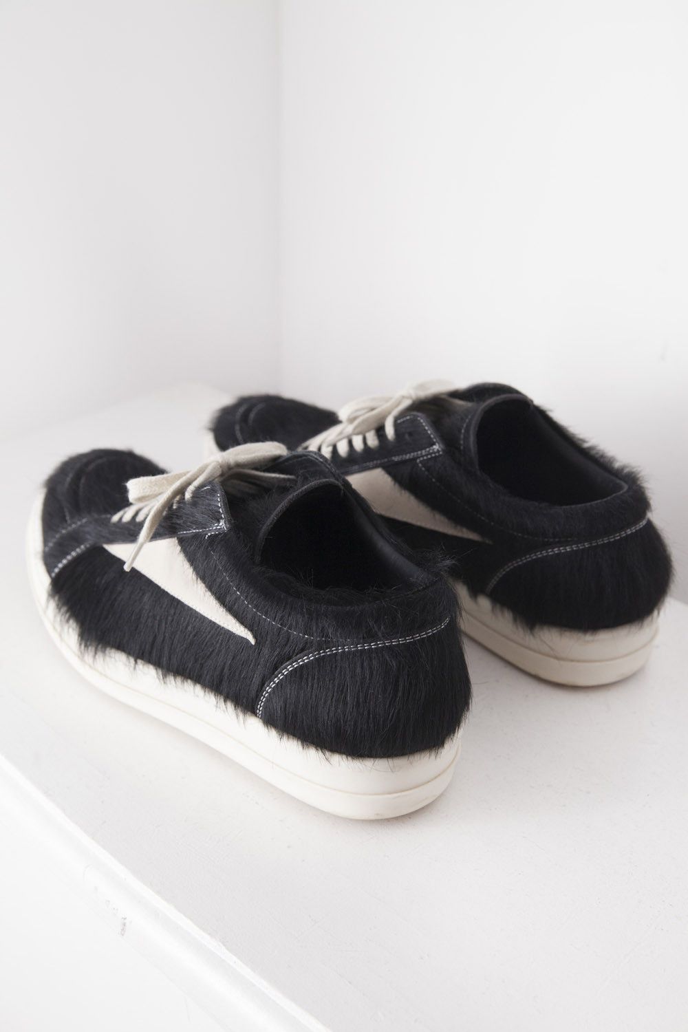 Rick Owens SS24 Pony hair vintage Vans low sneakers Size US 9 / EU 42 - 3 Thumbnail