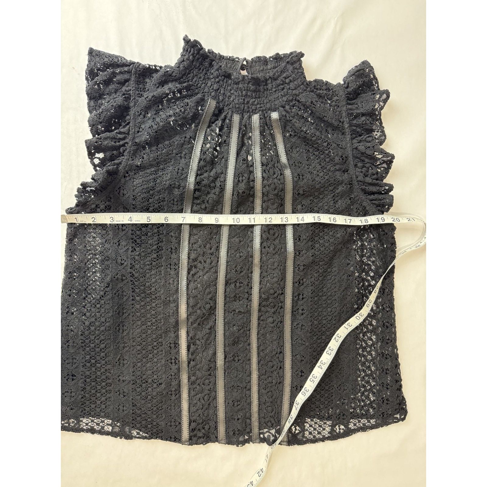 Express Goth Whimsigoth Witchy Lace Black Mock Neck Top Medium Size M / US 6-8 / IT 42-44 - 3 Thumbnail