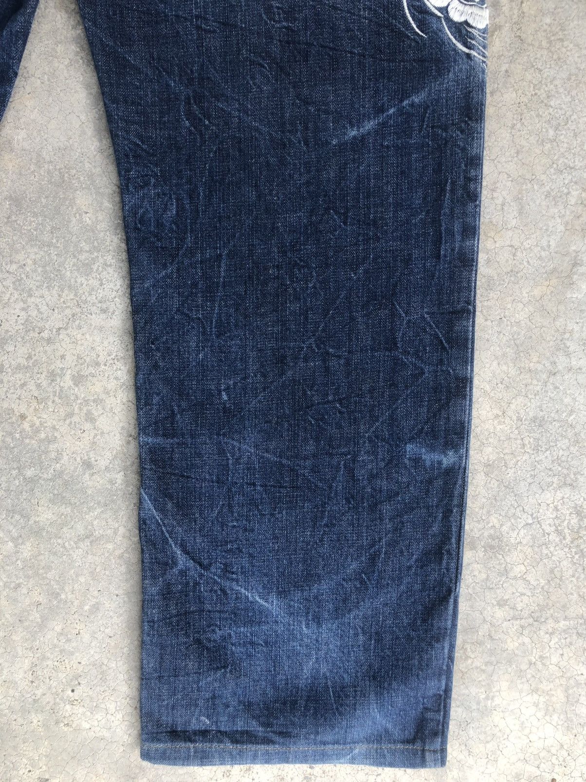 Karakuri Tamashii Karakuri Tamashii Embroidered Jeans Distressed Size US 34 / EU 50 - 12 Thumbnail