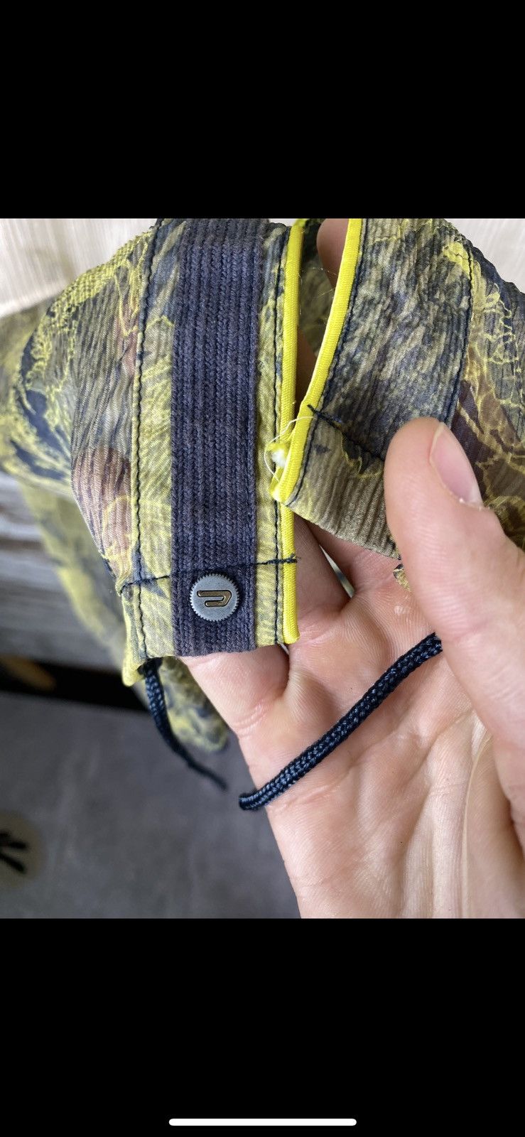 Diesel × Vintage Womens Vintage Diesel Silk Short Sleeve Shirt Button Up Size XS / US 0-2 / IT 36-38 - 5 Thumbnail