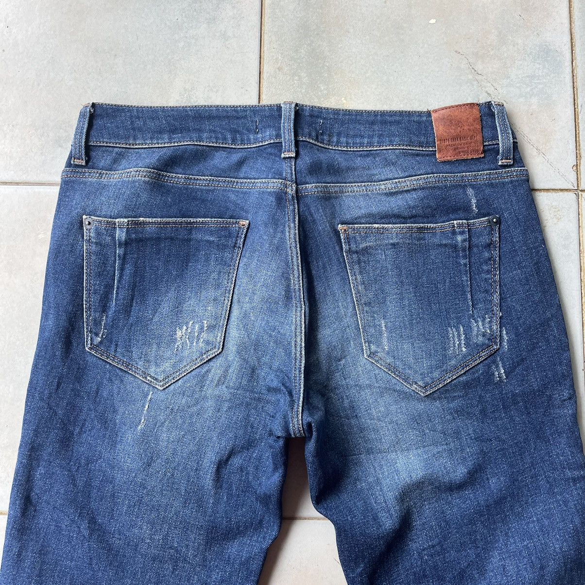 Zara Zara Denim Distressed Ankle Cut Jeans Size US 32 / EU 48 - 8 Thumbnail