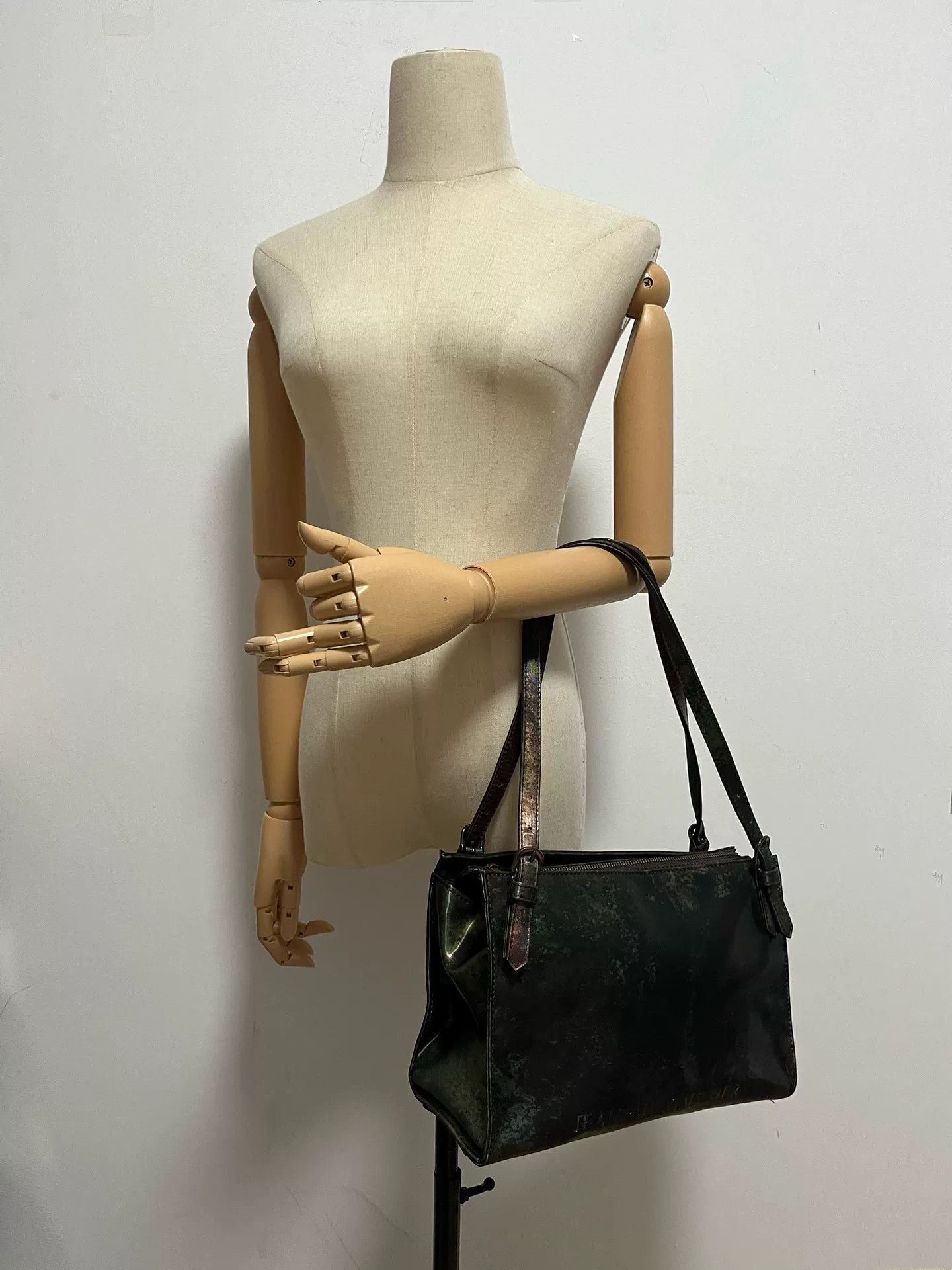 Jean Paul Gaultier Jean Paul Gaultier Beetle Handbag Size ONE SIZE - 1 Thumbnail