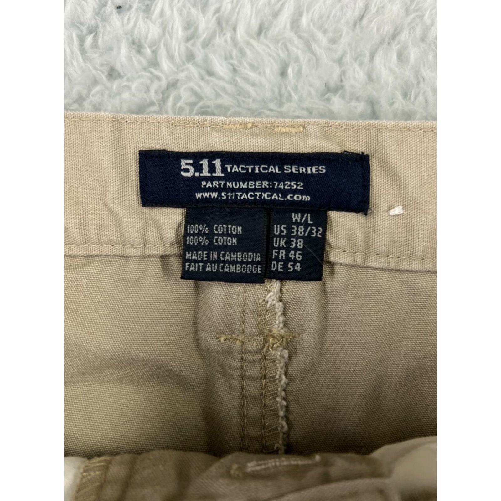 Vintage 5.11 Tactical Pants Mens 38 Beige Khaki Cargo LEO First Responder EMT 2A Police Shirt Size US 38 / EU 54 - 3 Thumbnail