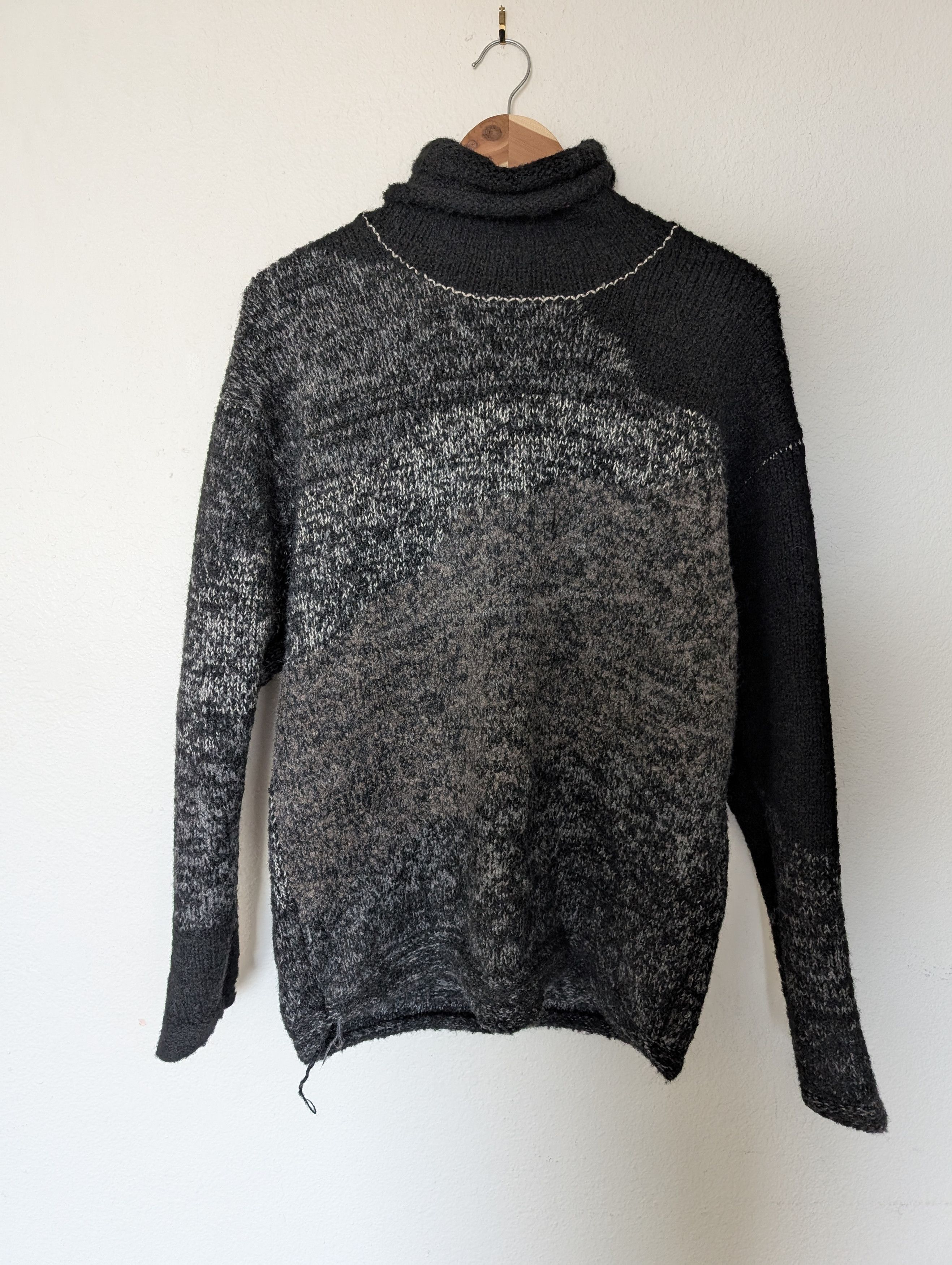 The Viridi-anne high neck distressed sweater Size US S / EU 44-46 / 1 - 6 Thumbnail