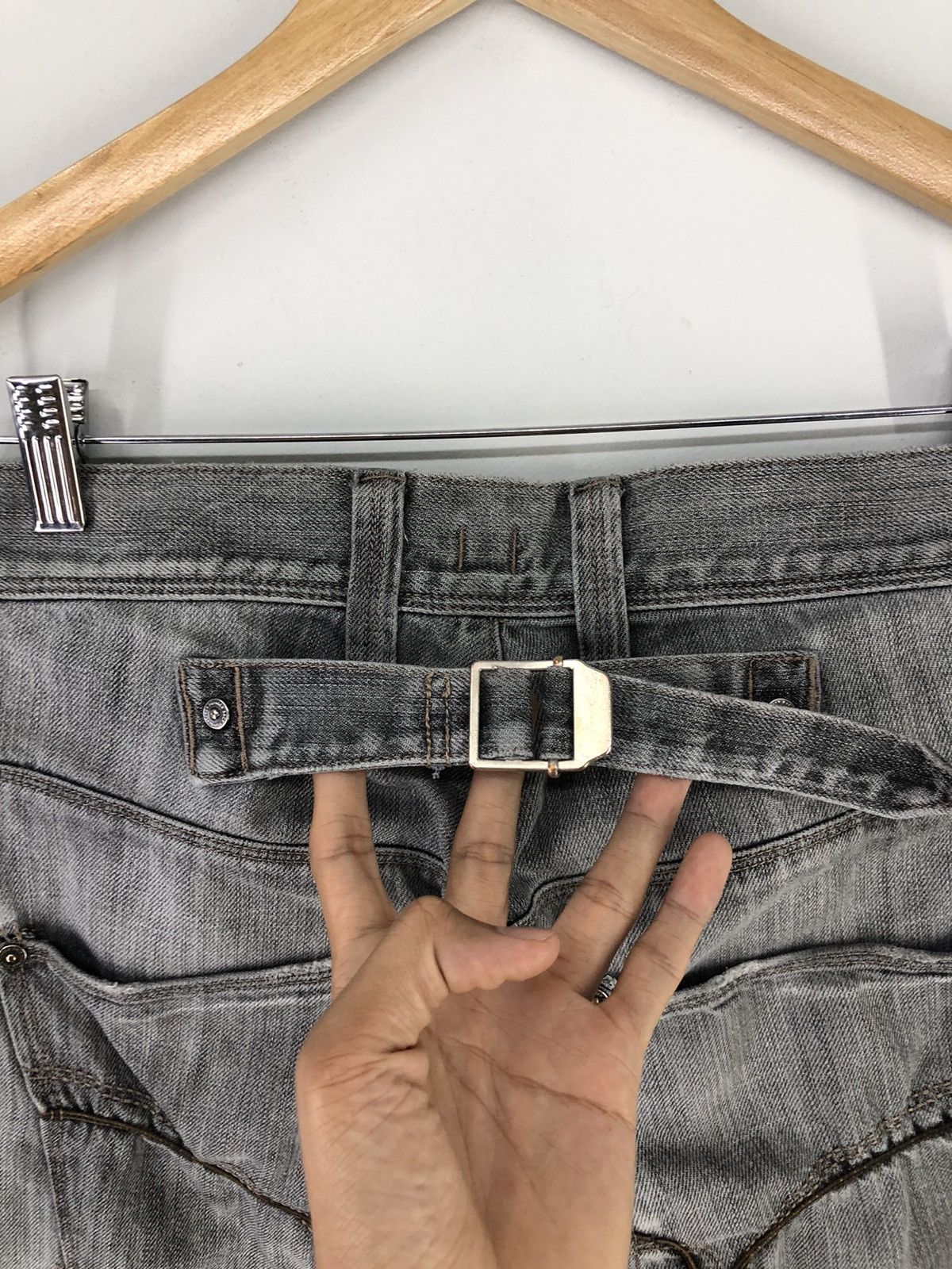 Japanese Brand × Seditionaries Japanese Brand Back Number Buckle Back Light Wash Jeans Size US 28 / EU 44 - 15 Thumbnail