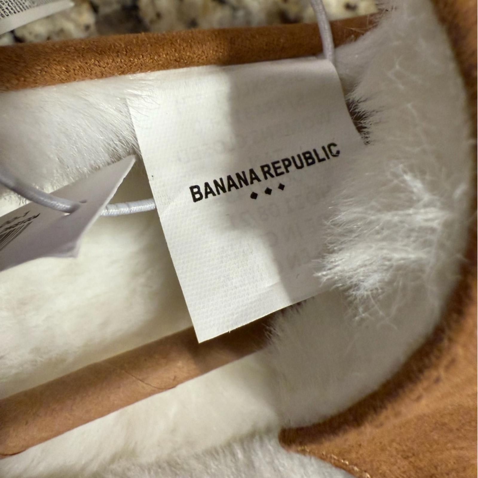 Other Banana Republic Factory tan faux leather & fur slipper XL Size US 7.5 / IT 37.5 - 12 Thumbnail