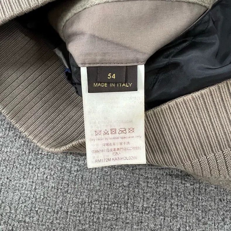 Louis Vuitton Louis Vuitton Leather Sleeve Baseball Jacket Size US L / EU 52-54 / 3 - 7 Thumbnail