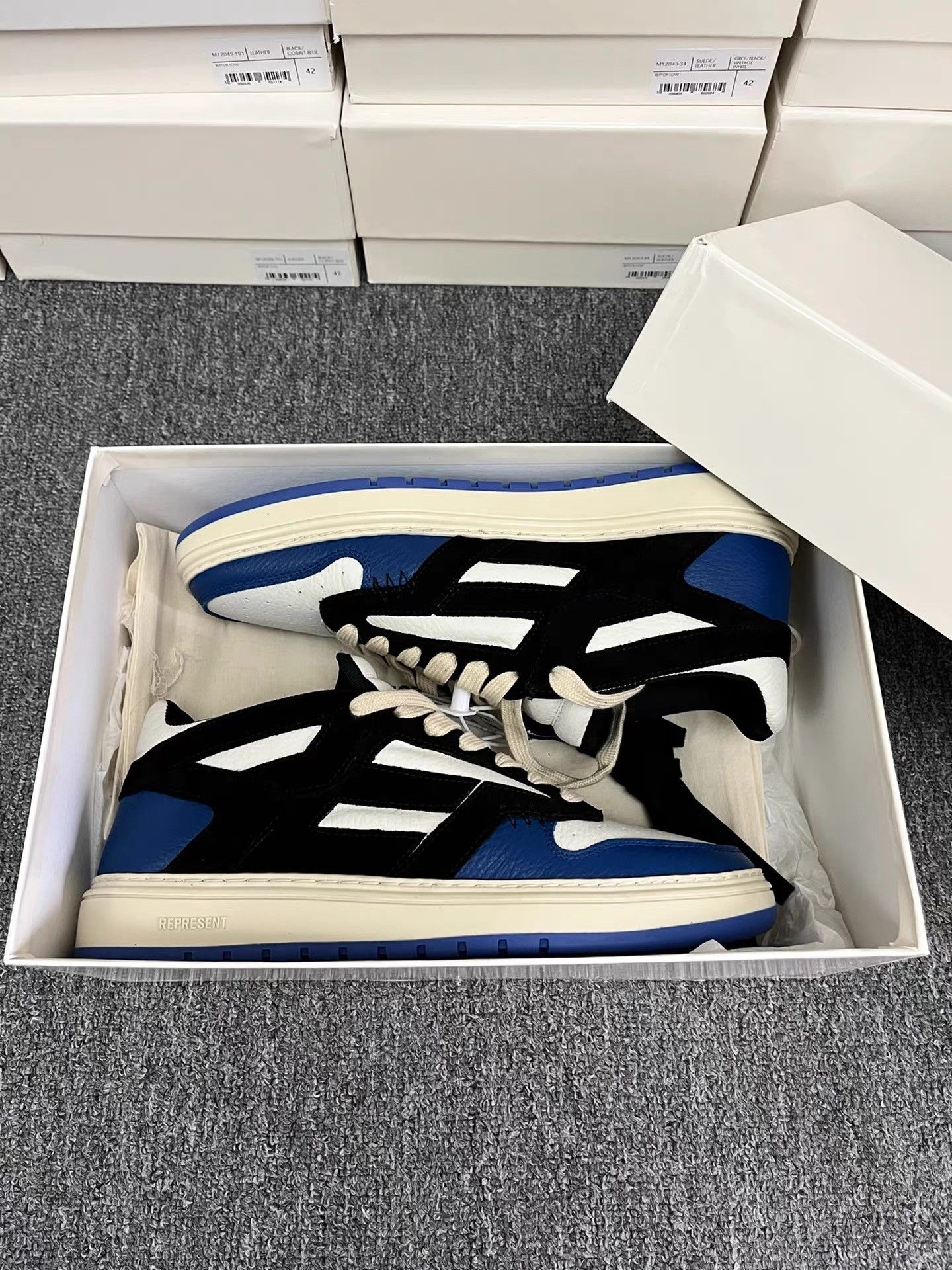 Represent Clo. Represent Classic Low-top Leather Sneakers K34 Size US 8 / EU 41 - 3 Thumbnail