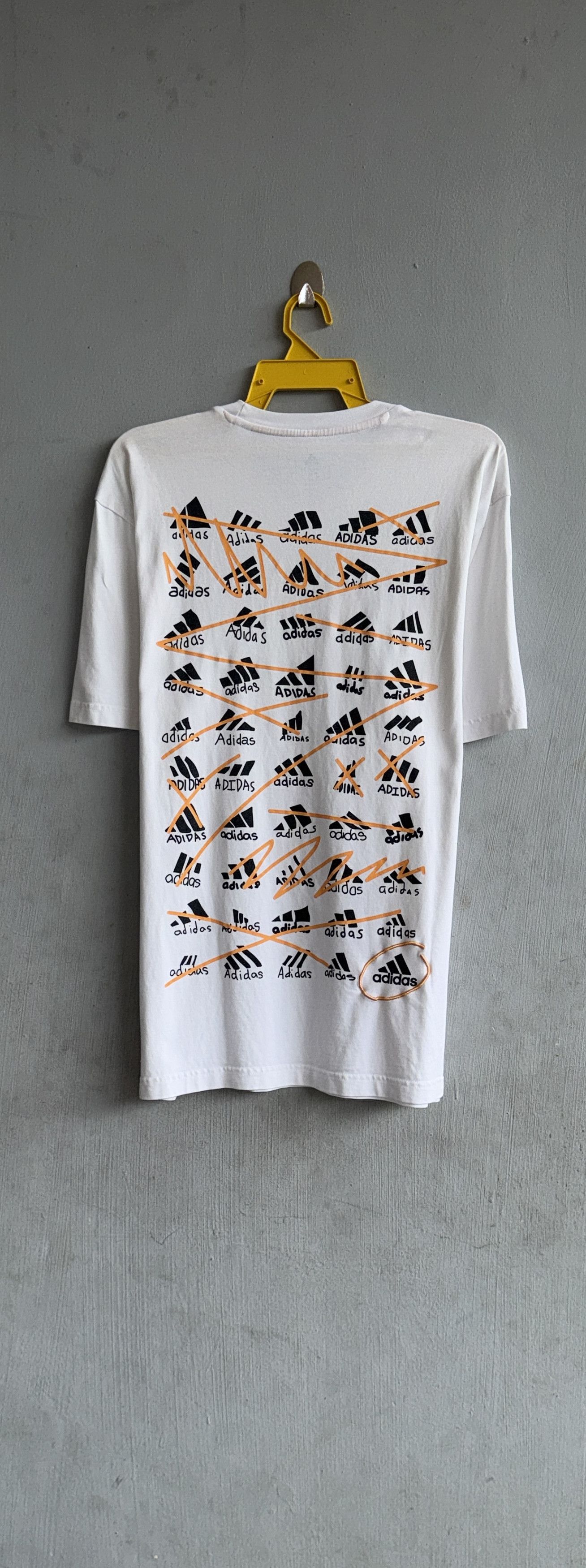 Adidas Adidas Scrible T Shirt Size US L / EU 52-54 / 3 - 1 Thumbnail