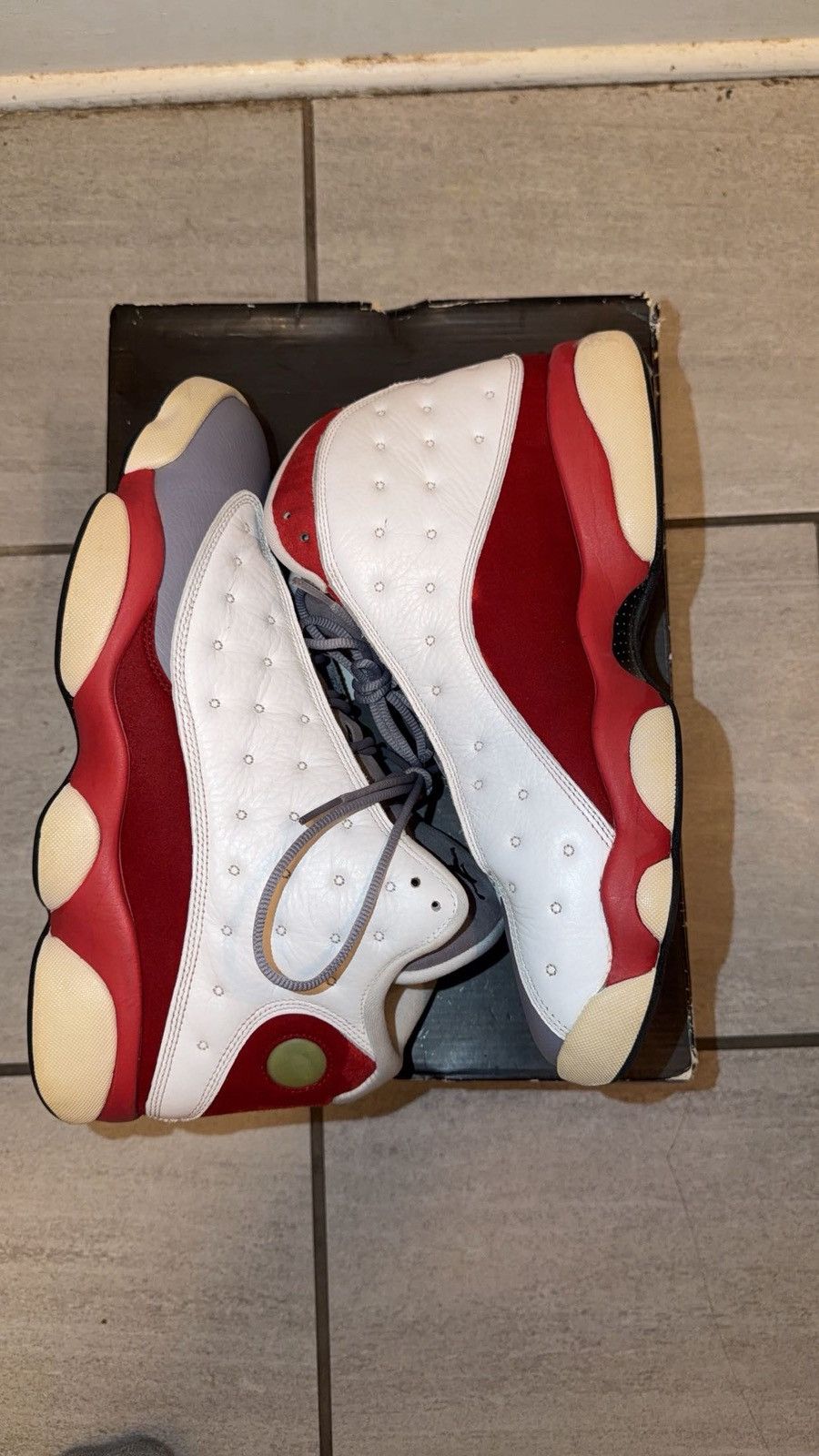 Jordan Brand Og Air jordan 13 retro Redtoe Size US 12 / EU 45 - 1 Thumbnail