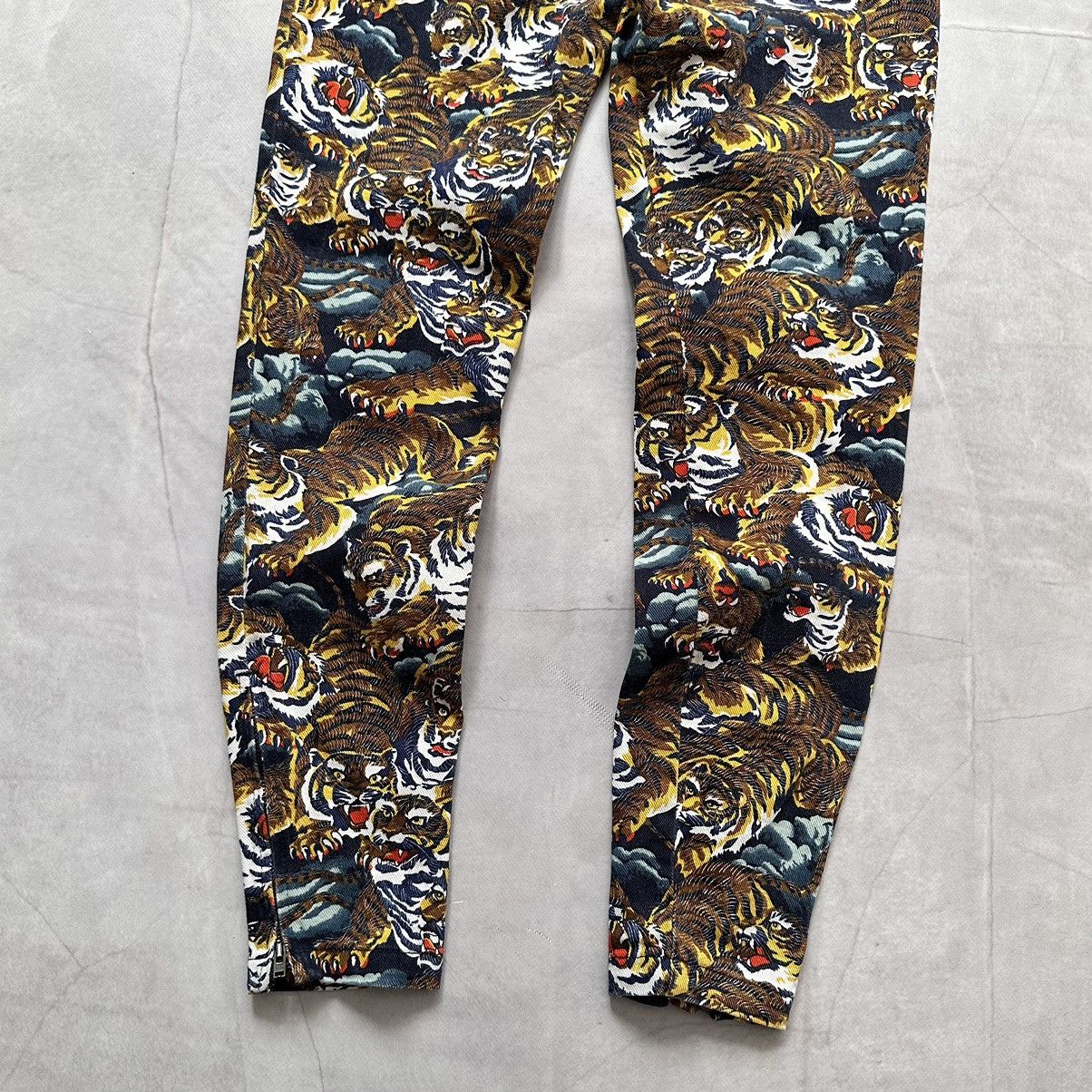 Ed Hardy × Hysteric Glamour × Kenzo RARE Kenzo Vintage Tigers Monogram Jeans Pants Gucci Vibe Size 36" / US 14 / IT 50 - 15 Thumbnail