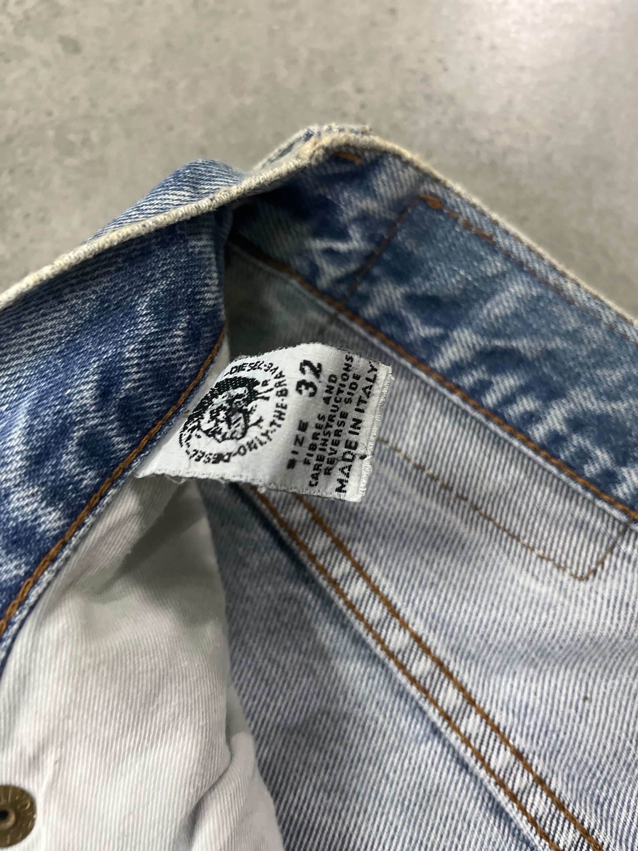Designer × Diesel Vintage Diesel Made in Italy Washed Denim Size US 31 - 3 Thumbnail