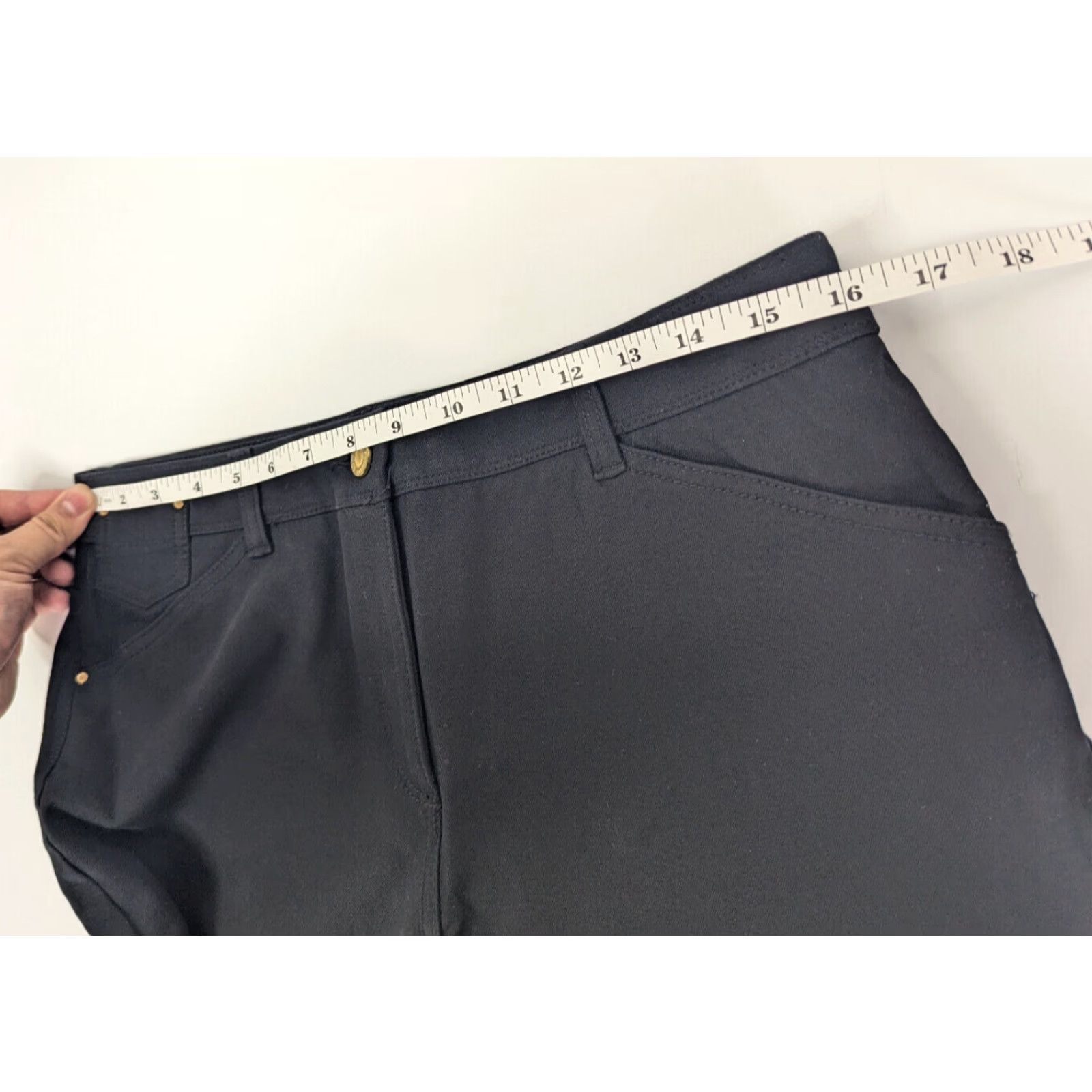 Vintage So Slimming by Chico's Black Tummy Control Cropped Stretch Jeans M Black Slimming Cropped Denim 5-Pocket Womens Jeans Size 32" / US 10 / IT 46 - 7 Thumbnail