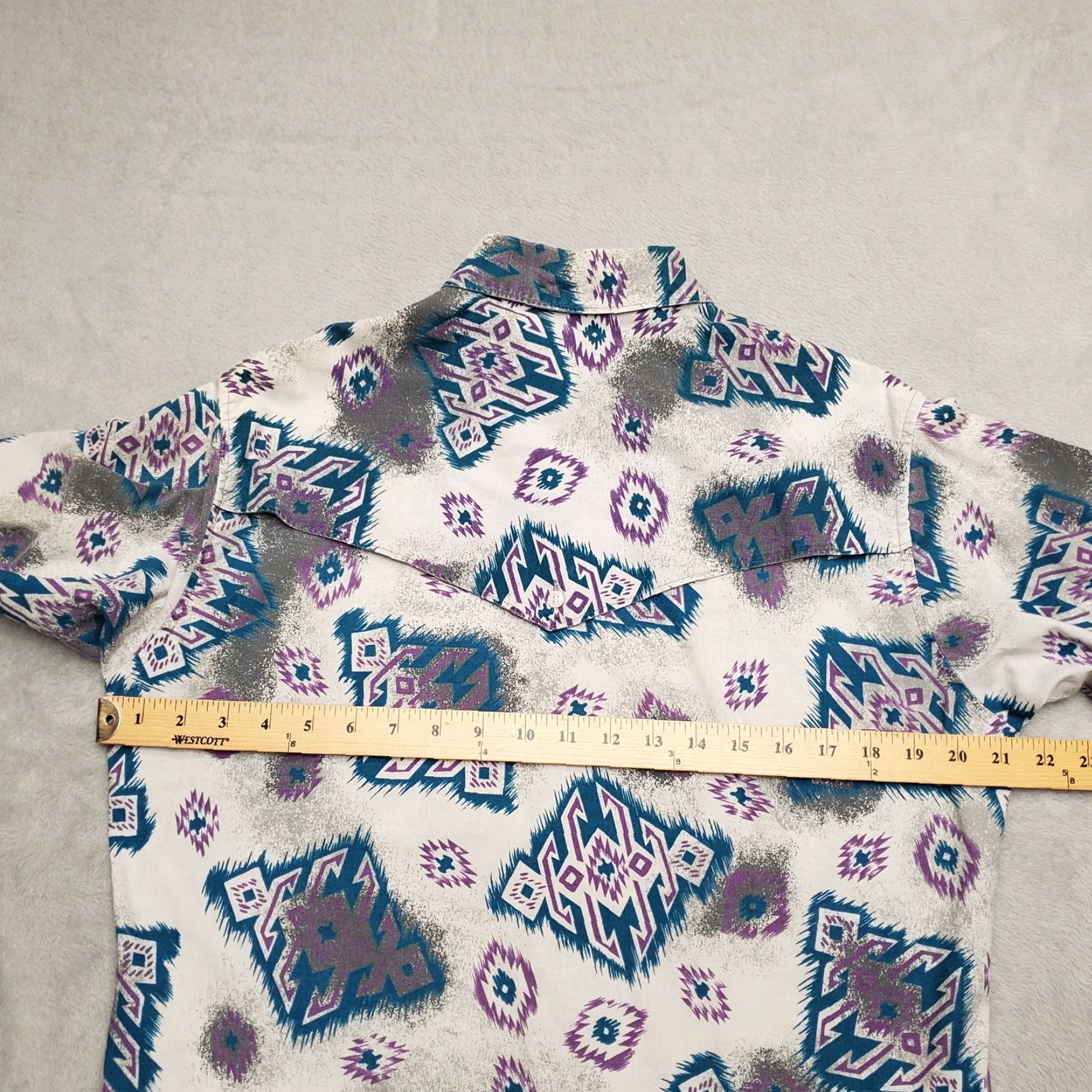 Wrangler Wrangler Shirt Mens Blue Aztec Western Cowboy Cut X Long Tails Yoke Top VINTAGE Western Shirt Mens Blue Aztec Geometric Cowboys Event Cowboy Mens Size US M / EU 48-50 / 2 - 6 Thumbnail