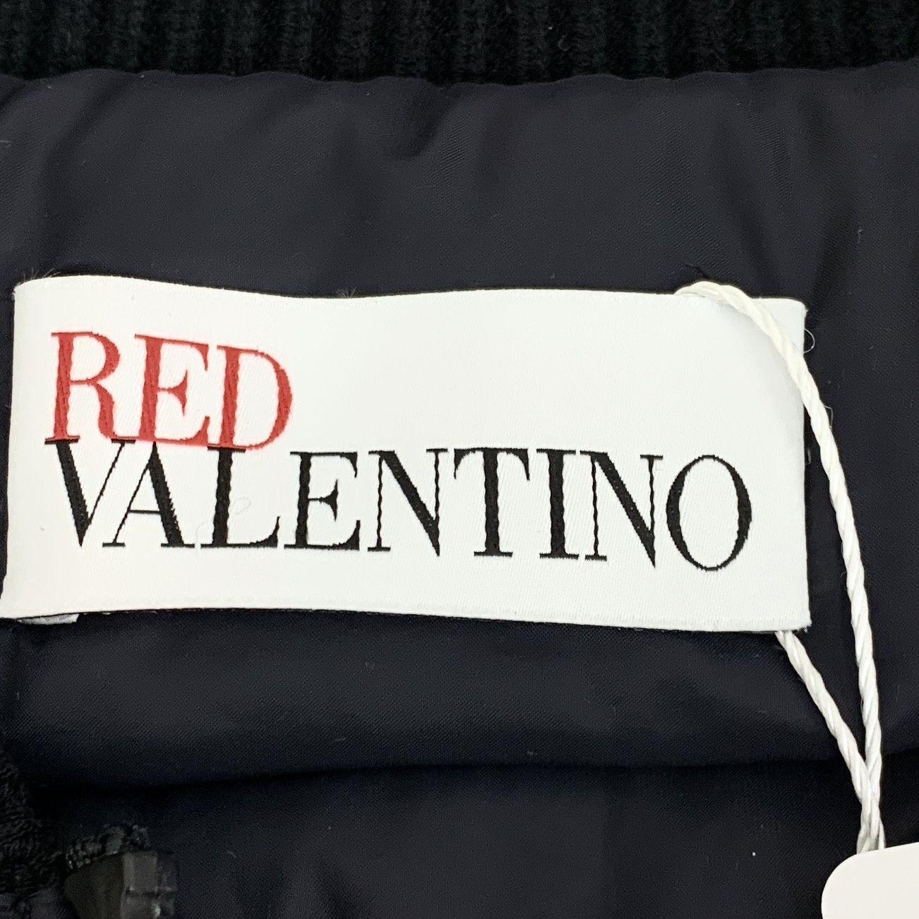 Valentino Valentino Black Fitted Down Jacket (Size 42) Size US XS / EU 42 / 0 - 2 Thumbnail