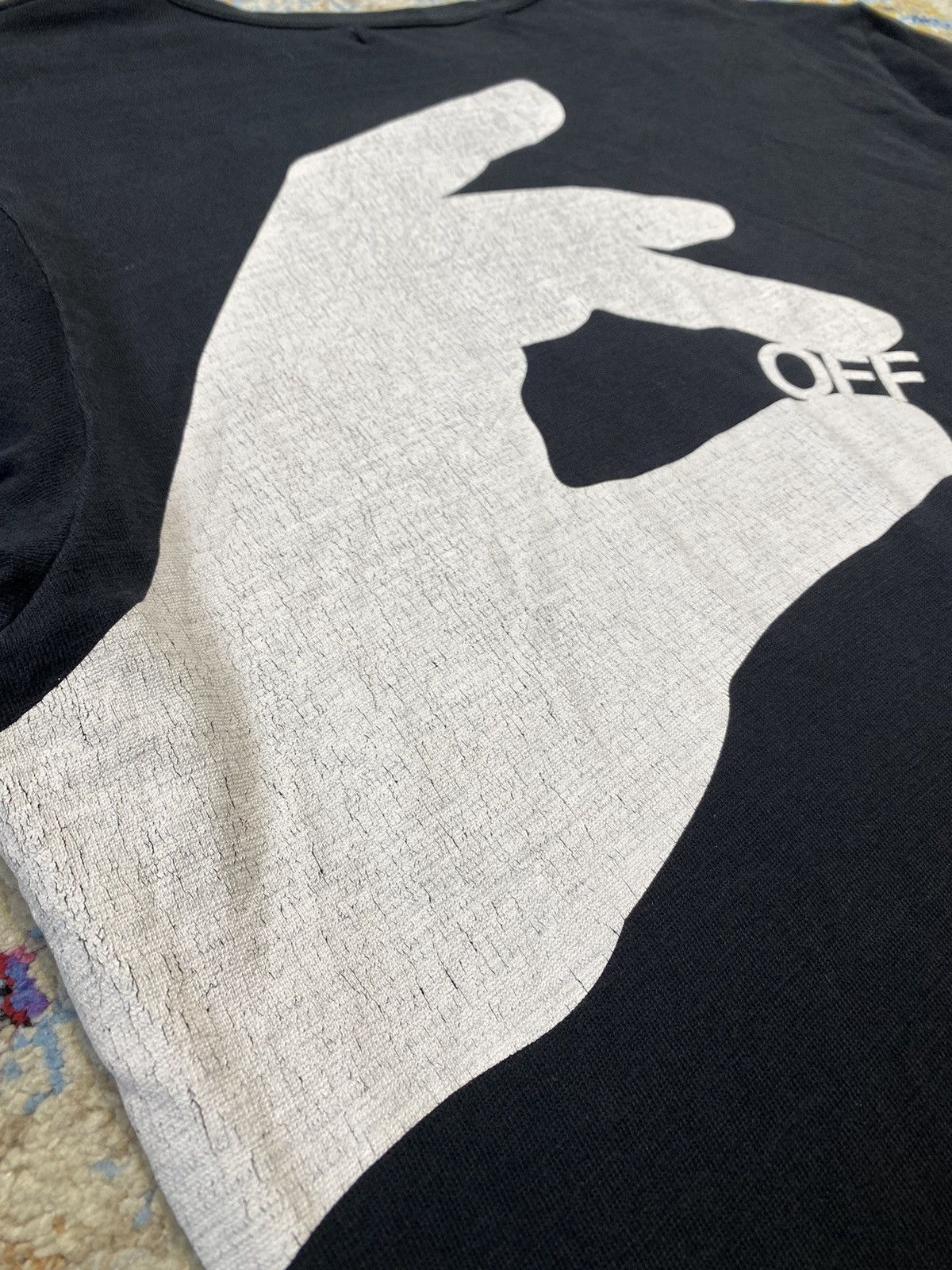 Off-White Off-White c/o Virgil Abloh Mirror Mirror Finger Graphic Tees Size US L / EU 52-54 / 3 - 8 Thumbnail