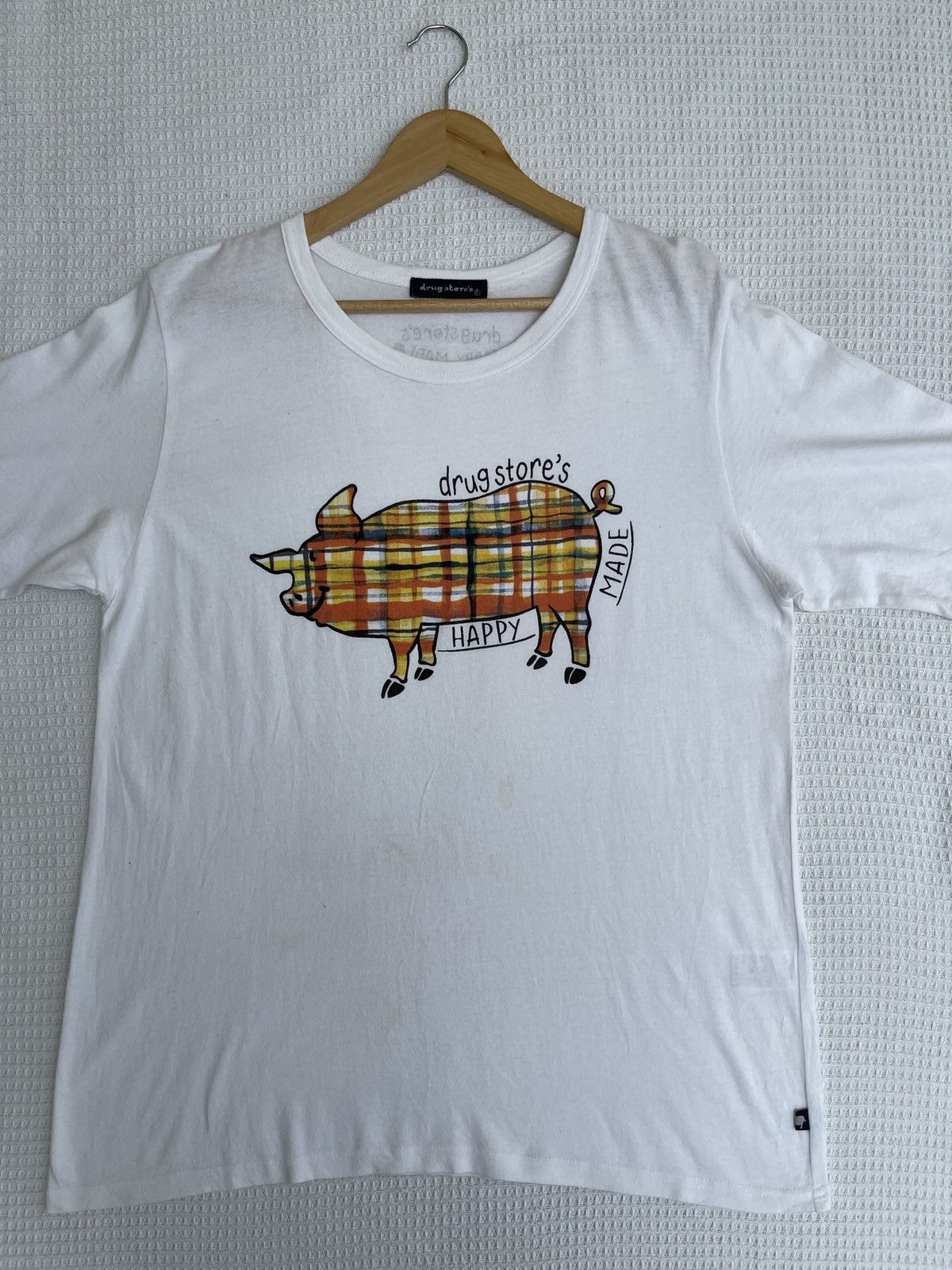 Vintage Last Drop🔥Rare🔥Vintage Drug Store’s Big Pig Logo T sHirt Size US L / EU 52-54 / 3 - 9 Thumbnail