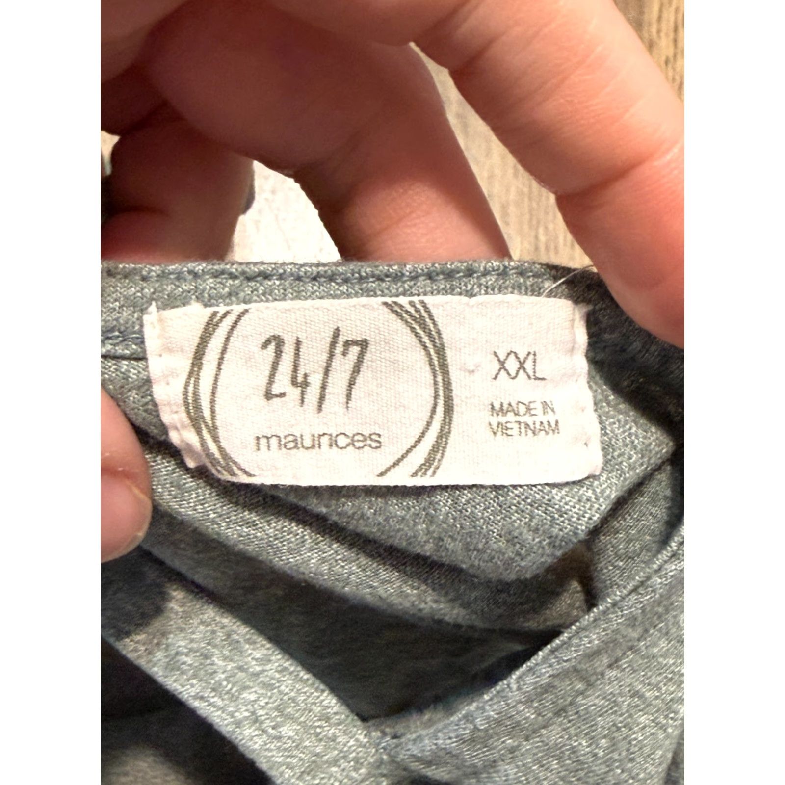 Vintage **Women's Size Medium 24/7 Maurices Green Tank Top Criss-cross Details** User: Women's Size Medium 24/7 Maurices Green Tank Top Criss-cross Details Size M / US 6-8 / IT 42-44 - 5 Thumbnail