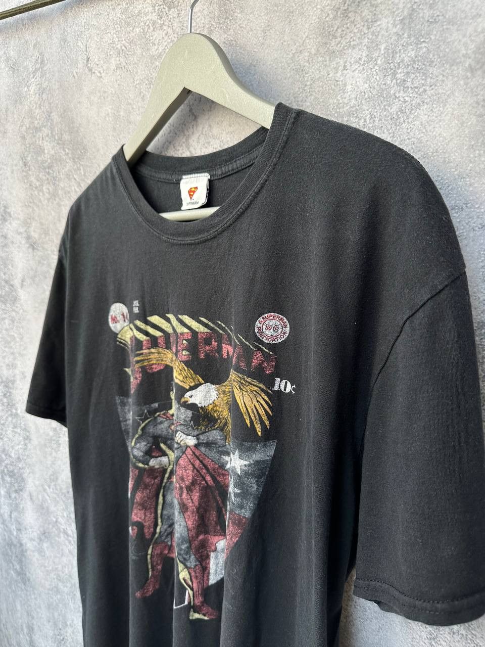 DC Comics Superman Vintage T-Shirt Short Sleeve Tee Men's Size Large Size US L / EU 52-54 / 3 - 6 Thumbnail