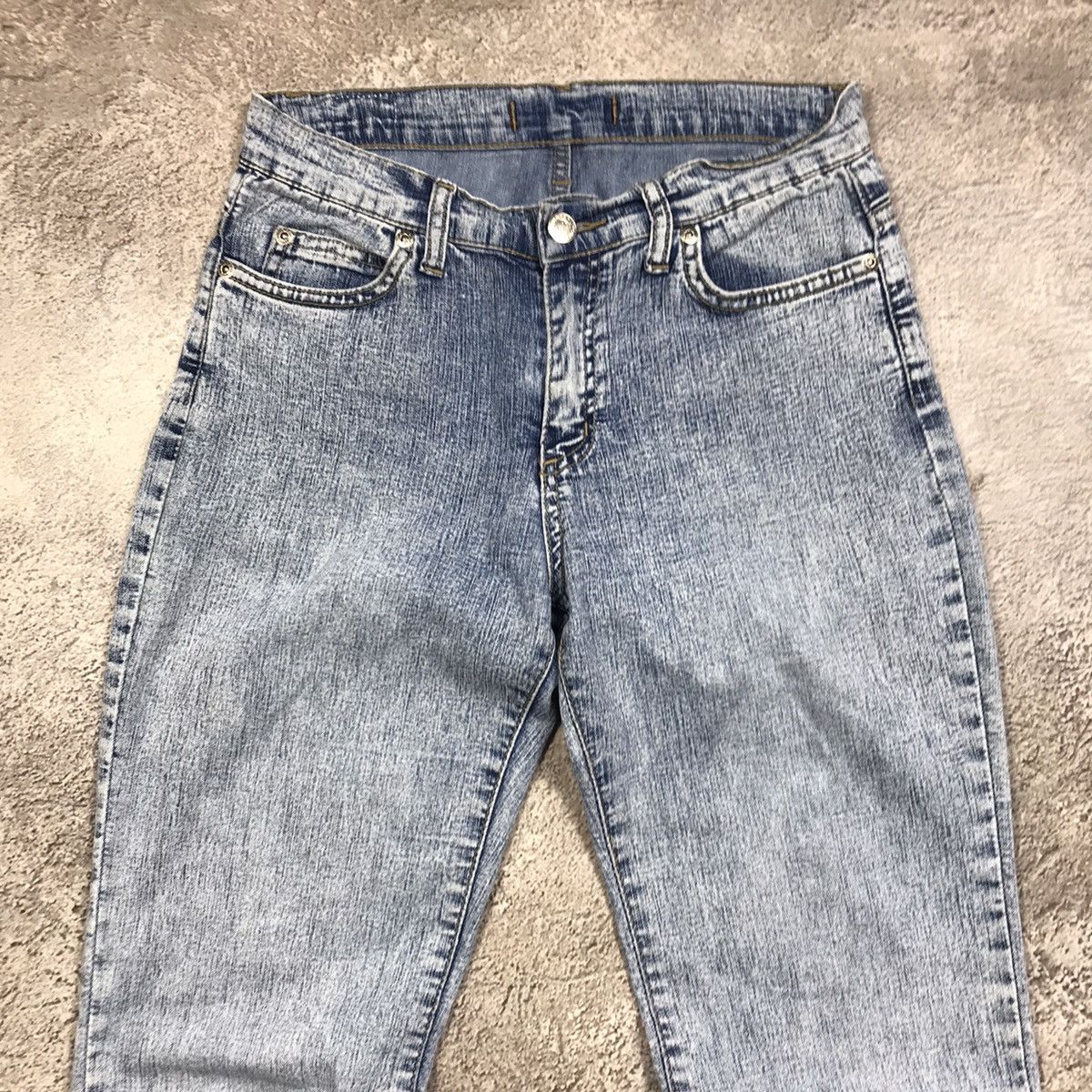 Vintage Vintage Y2K Distressed Flared Jeans Grunge Baggy 90s Logo 27 Size 27" / US 4 / IT 40 - 2 Thumbnail