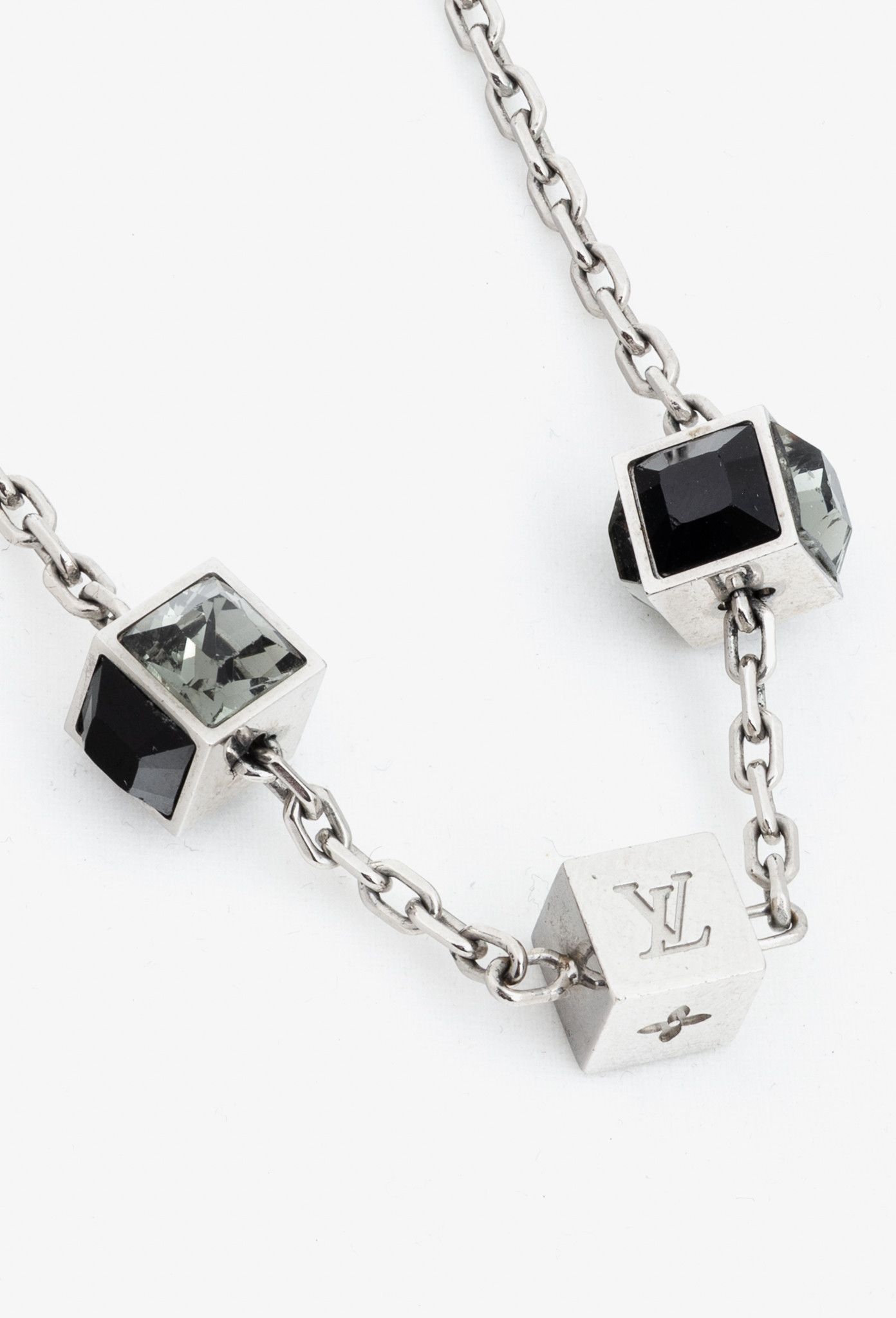 Louis Vuitton Louis Vuitton Gamble Multi-Colour Crystal Chain Necklace Size ONE SIZE - 2 Thumbnail