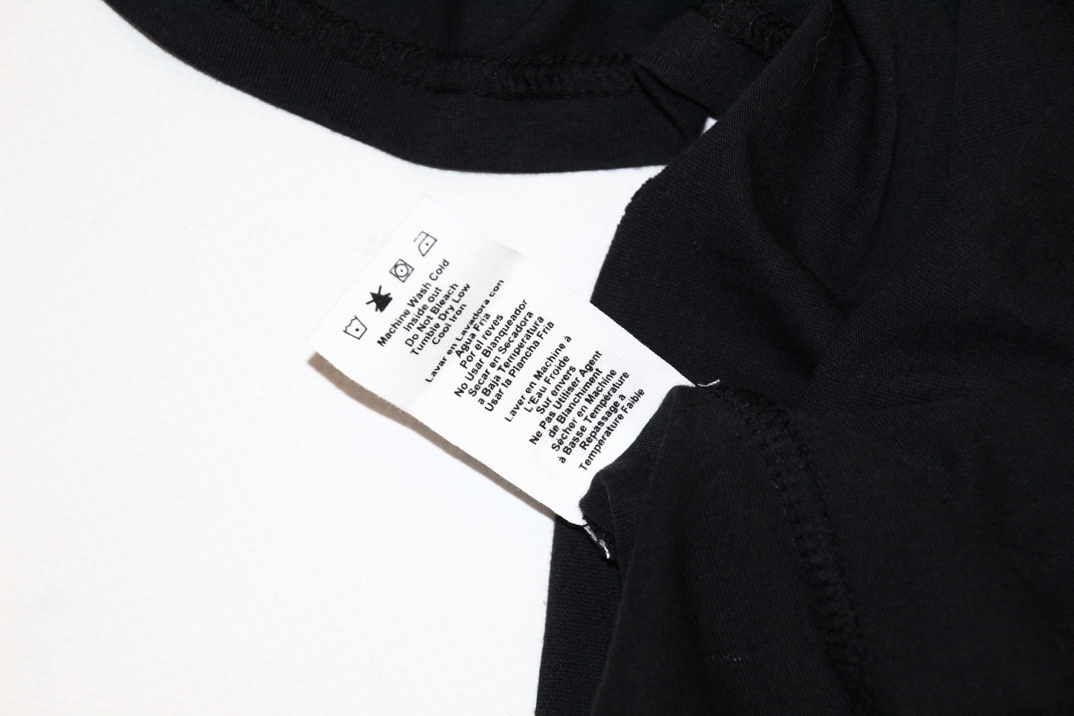 Telfar × Ugg UGG x Telfar Crystal Rhinestones Logo Trim Mockneck L/S Size US XXL / EU 58 / 5 - 10 Thumbnail
