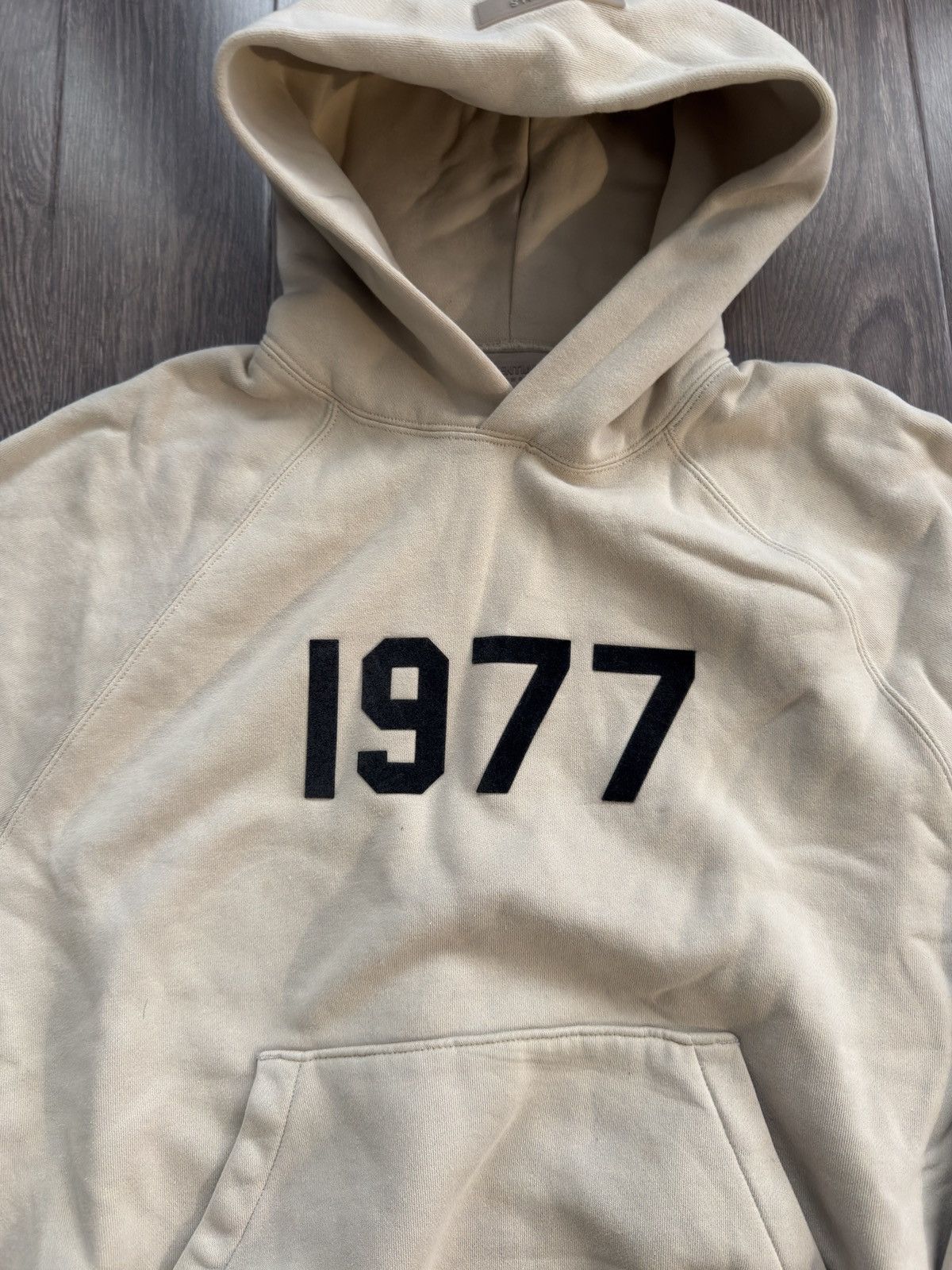 Fear of God fear of god essentials 1977 ss22 hoodie size small Size US S / EU 44-46 / 1 - 2 Thumbnail