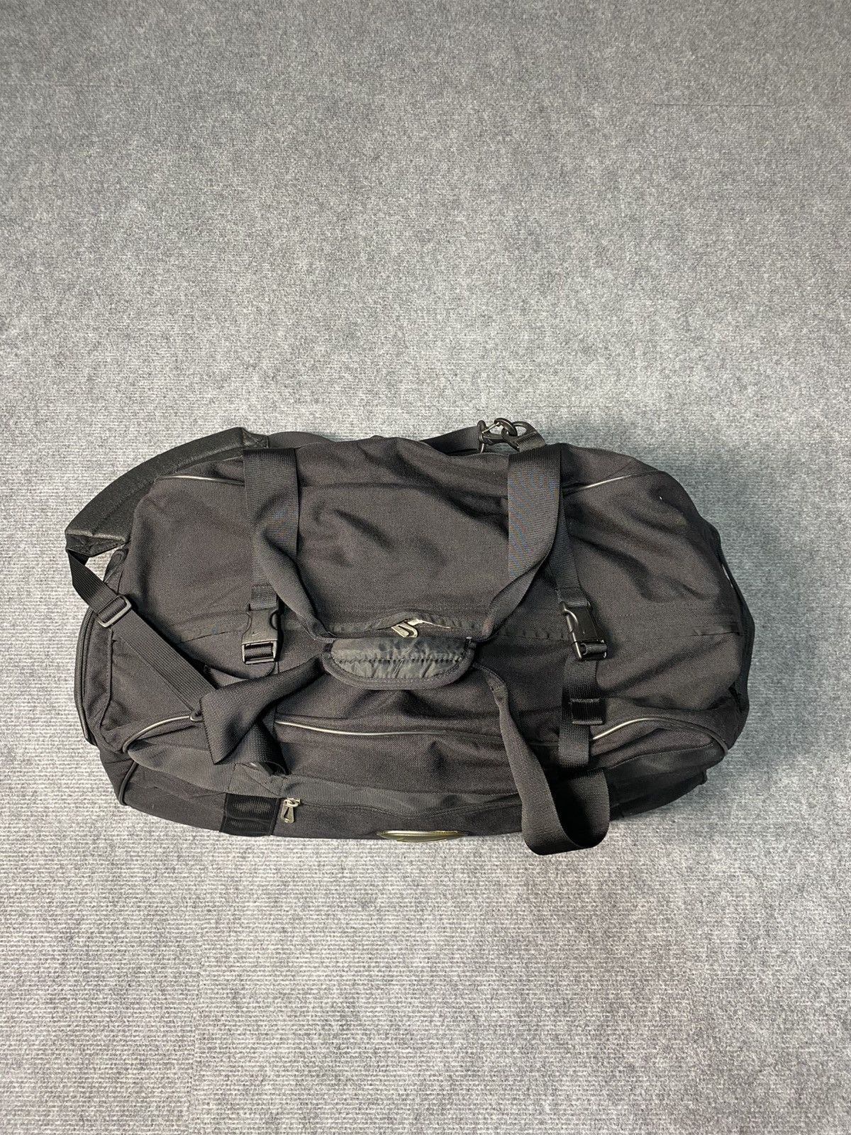Nike Vintage Nike Duffel Bag Size ONE SIZE - 2 Thumbnail