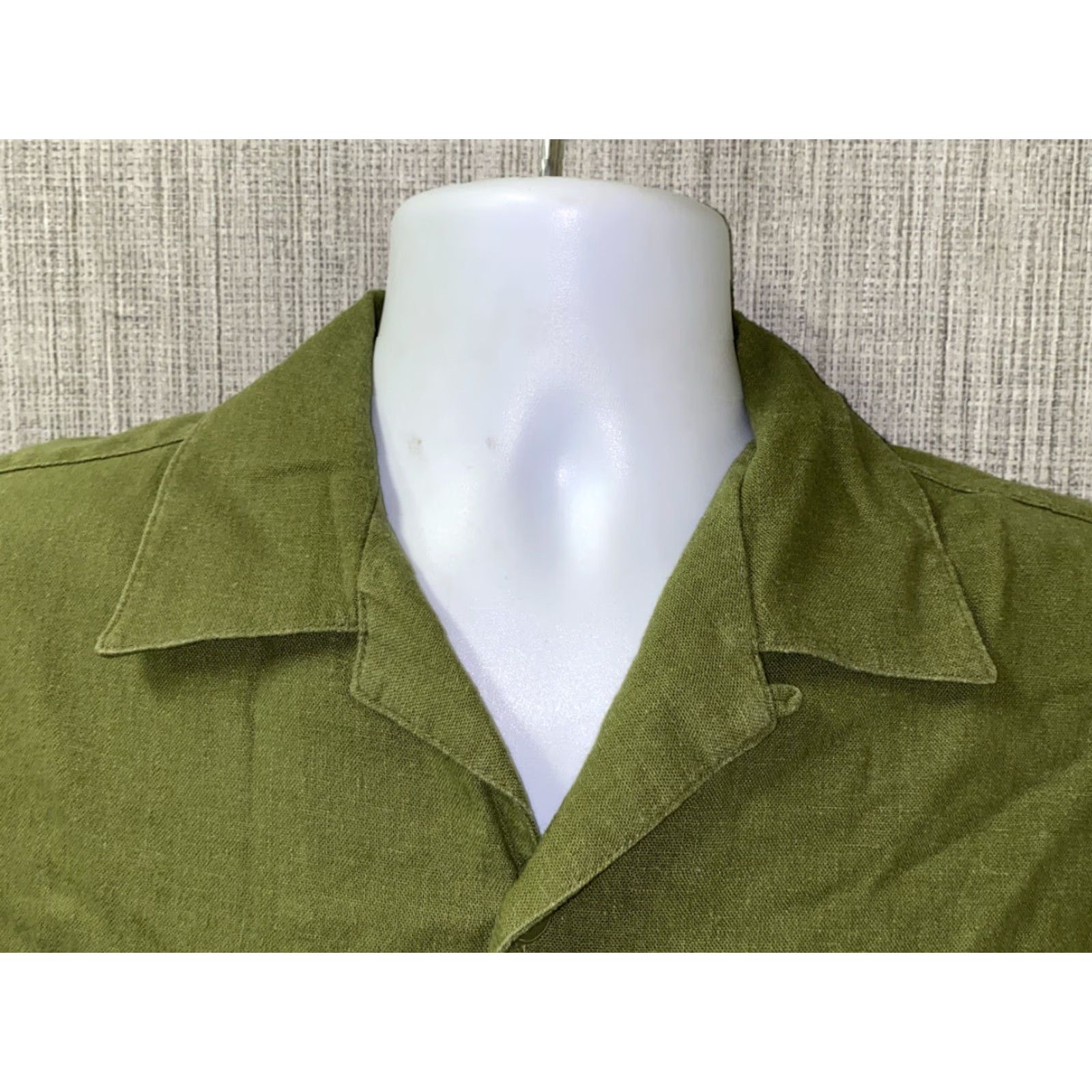 ALOHAS Island Blue Mens Short Sleeve Button-Up Aloha Hawaiian Shirt Green Linen/Rayon Embroidered Size M Size US M / EU 48-50 / 2 - 3 Thumbnail