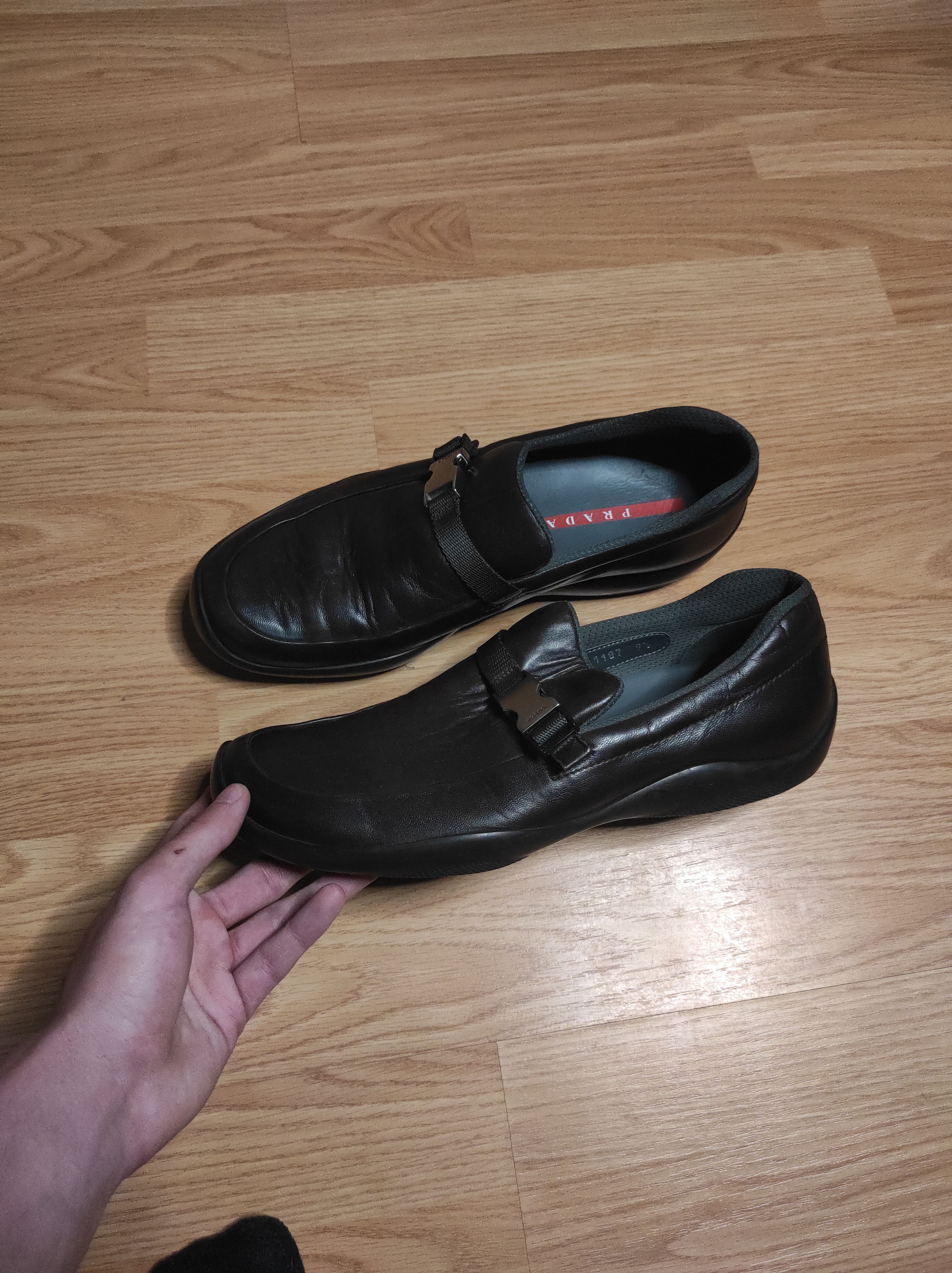 Prada Vintage Leather Loafers – The Shoe Archives