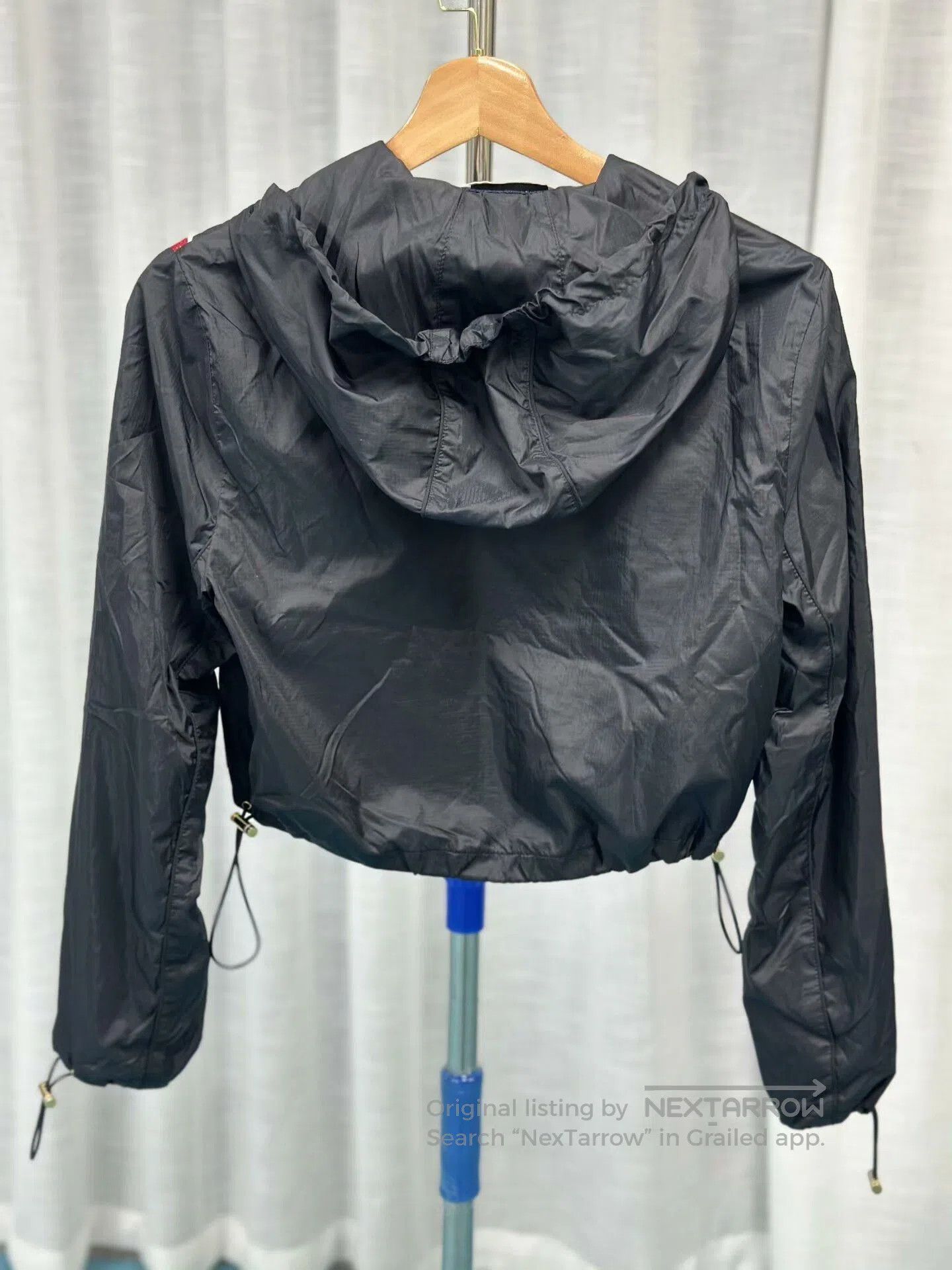Thom Browne Thom Browne Cropped Windbreaker with Hood. Size US M / EU 48-50 / 2 - 2 Thumbnail