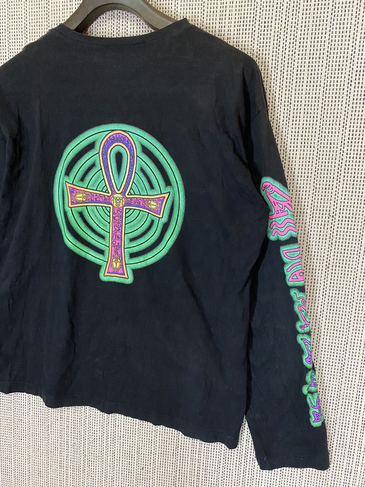 Cross Colours × Japanese Brand 🔥space tribe cross tshirt longsleeve hand made in indonesia Size US M / EU 48-50 / 2 - 4 Thumbnail