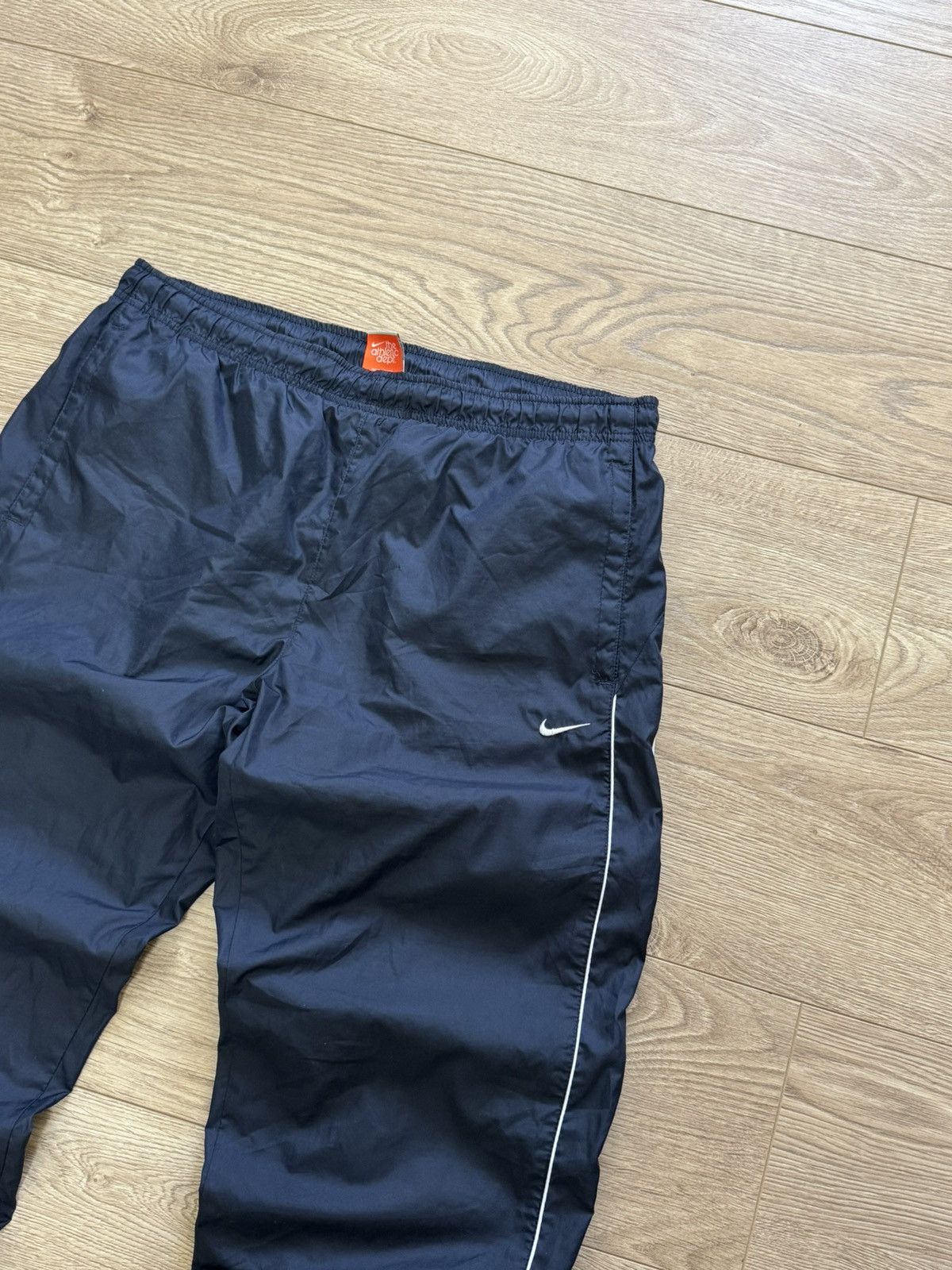 Nike Vintage Nike nylon swoosh Y2K pants sweatpants size M Size US 32 / EU 48 - 15 Thumbnail