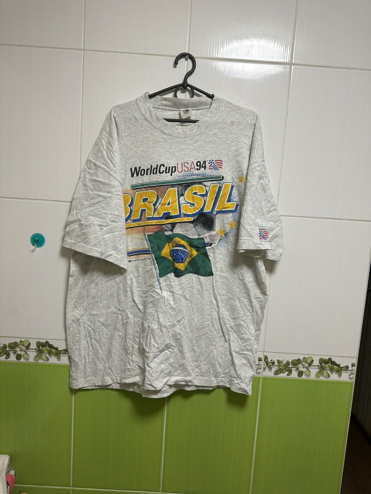 Vintage Vintage Brazil 1994 World Cup Shirt Vintage Single Stitch Size US XL / EU 56 / 4 - 1 Thumbnail