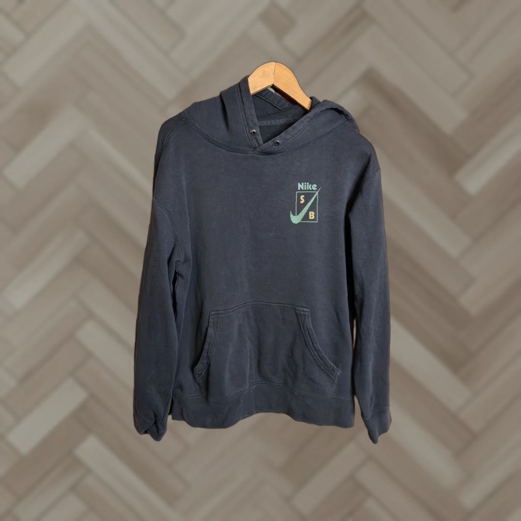 Nike Nike SB Hoodie Mens Medium Black Pullover Logo Pocket CW5615 Size US M / EU 48-50 / 2 - 1 Thumbnail