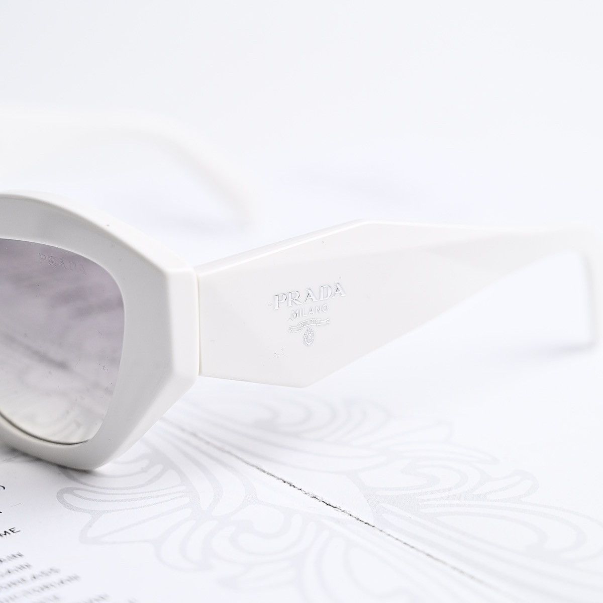 Prada PRADA 0PR 07YS SUNGLASSES Size ONE SIZE - 3 Thumbnail