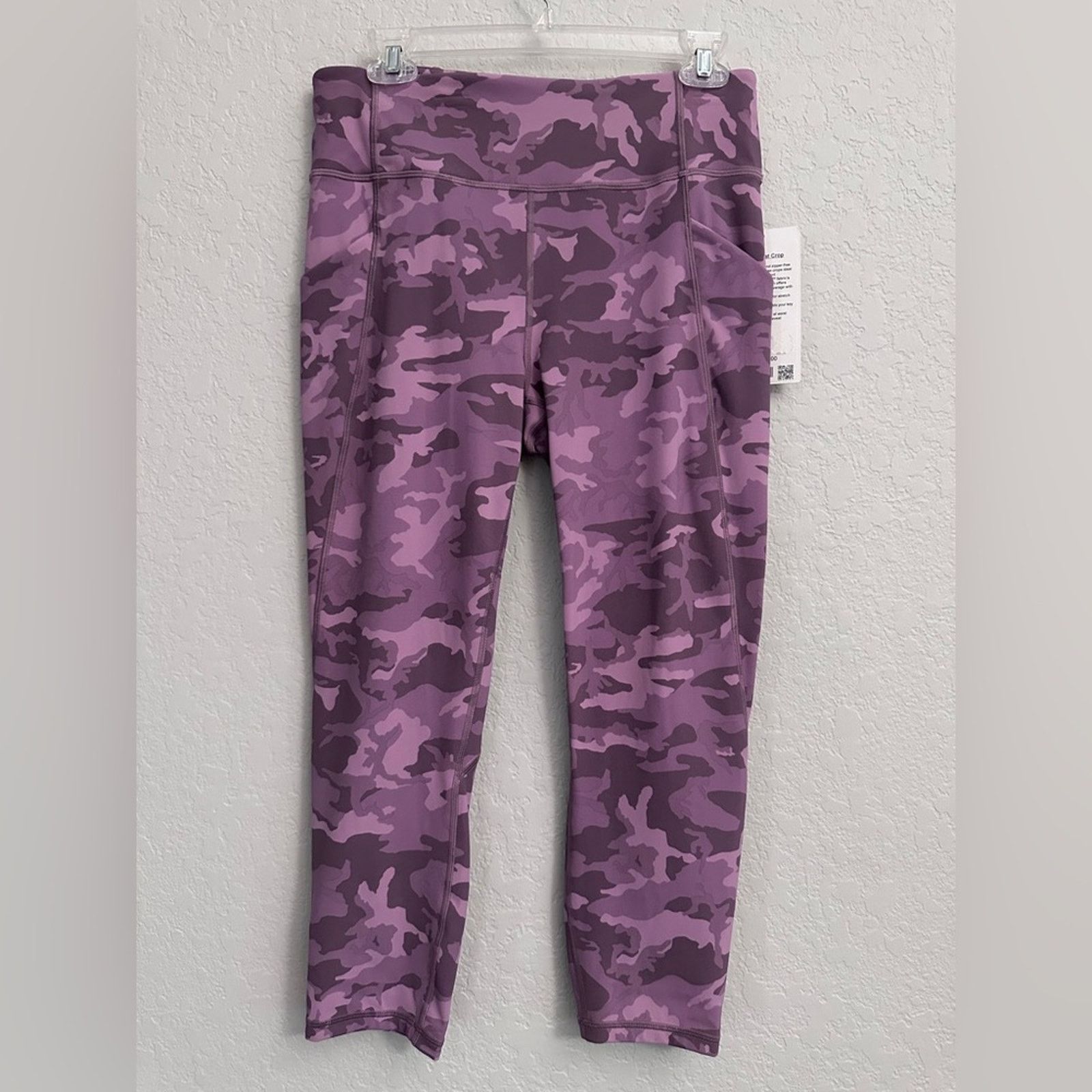 Lululemon Lululemon Time to Sweat Crop Tights Mauve Camo Women Size 10 Size 32" / US 10 / IT 46 - 1 Thumbnail